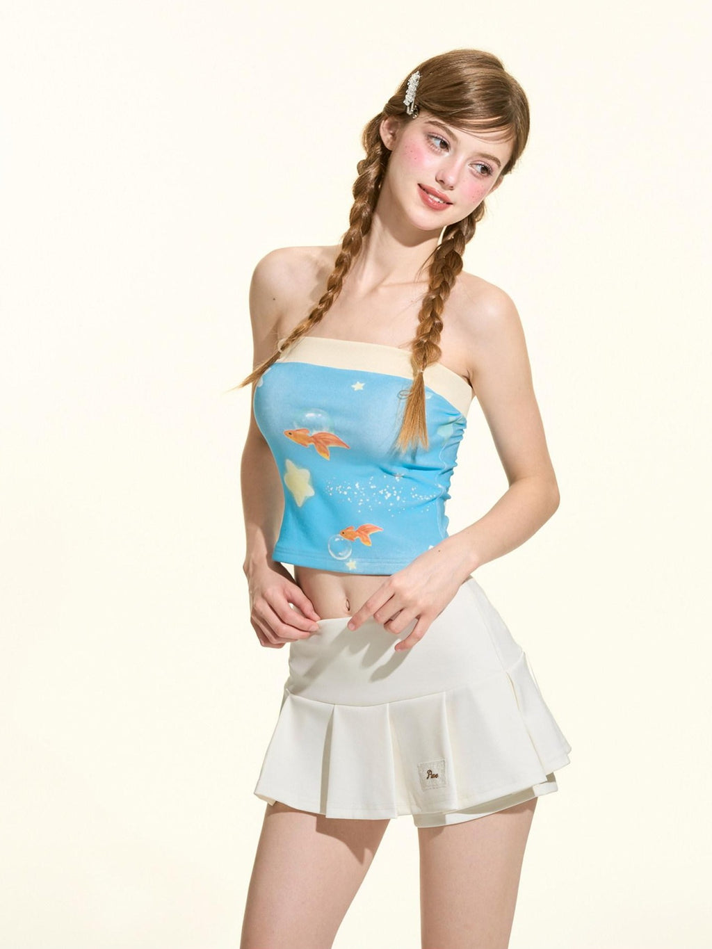 Girly Fancy Club Blue Printed Slim Fit Cropped Strapless Women's Cotton Elastane Tube Tops