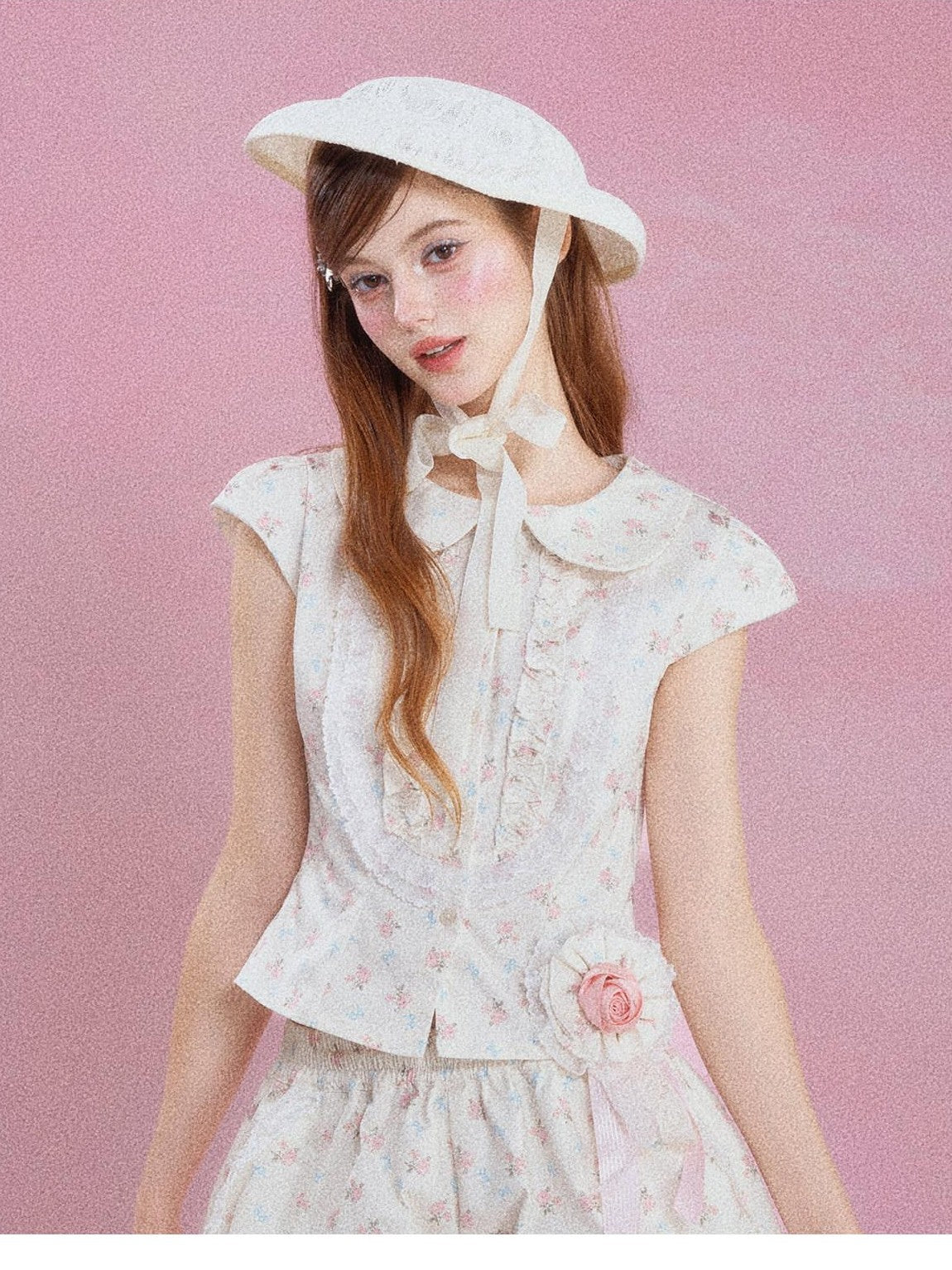 Girly Fancy Club Cream Floral Doll Collar Lace Trim Women's Casual Top & Shorts Sets