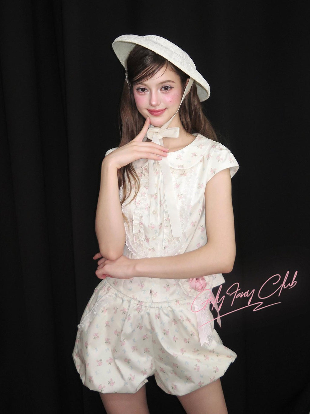 Girly Fancy Club Cream Floral Doll Collar Lace Trim Women's Casual Top & Shorts Sets