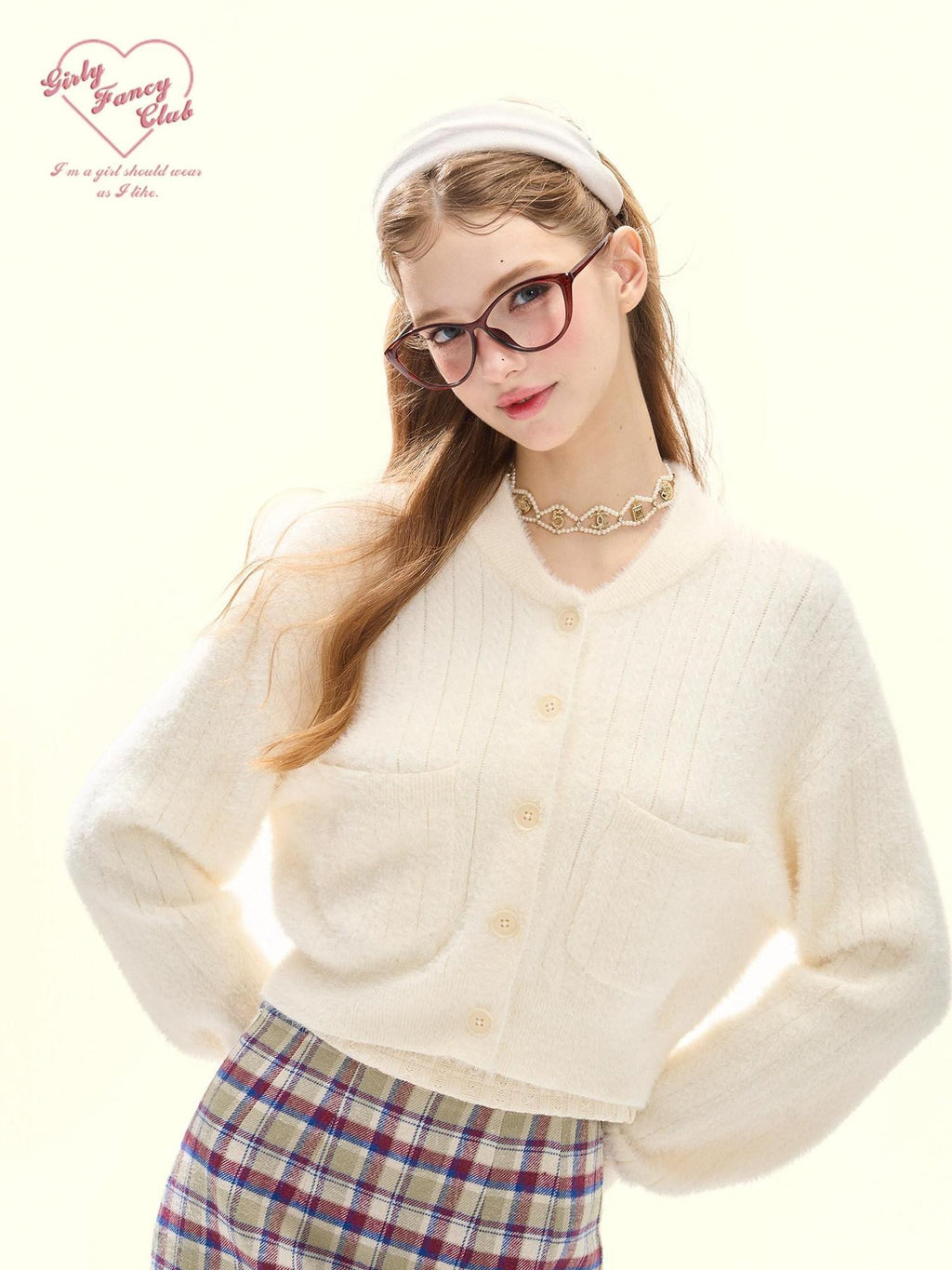 Girly Fancy Club Cream Soft Button V-neck Short Knitted Women's Nylon Blend Cardigans
