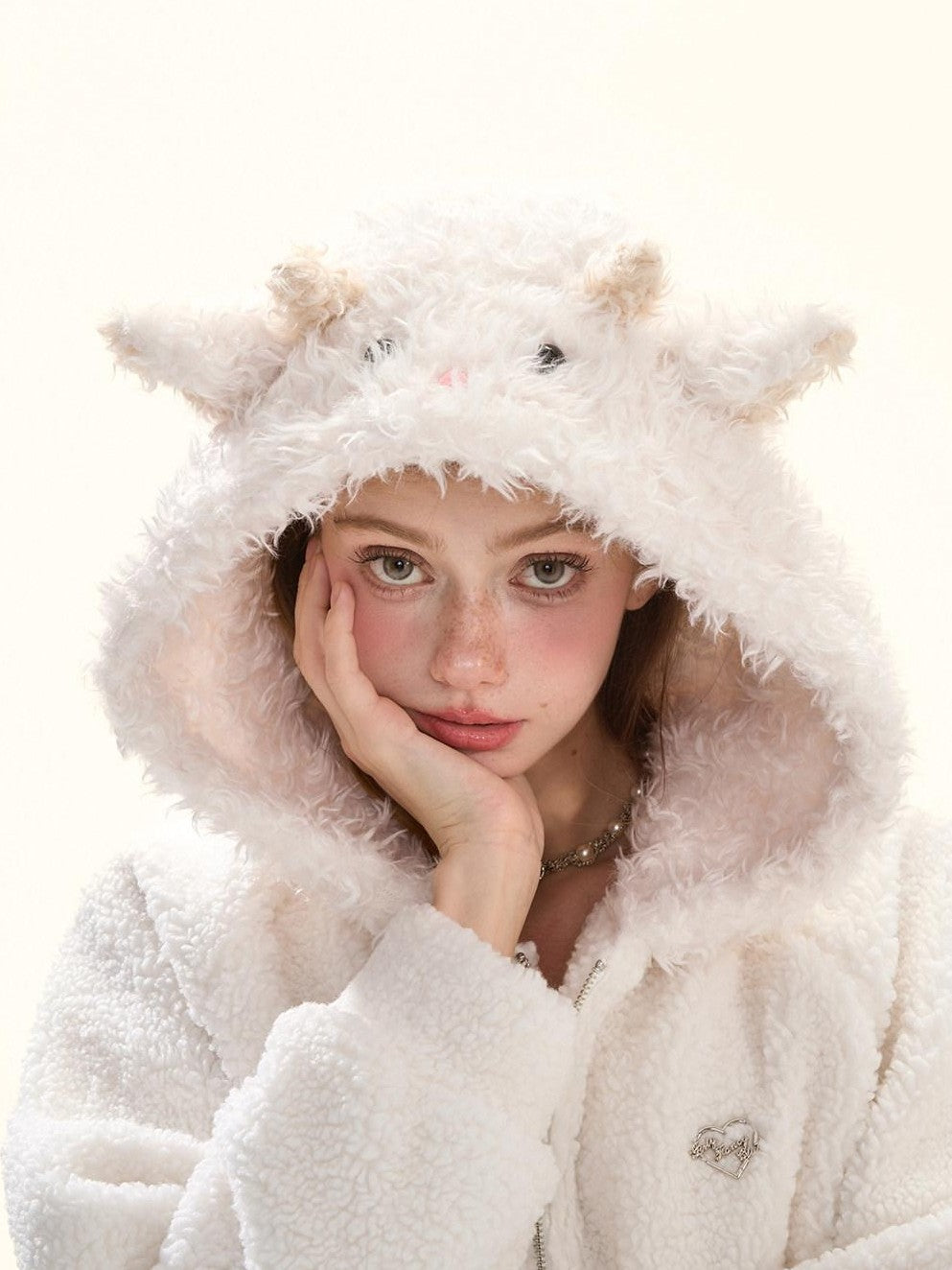 Girly Fancy Club Cute Lamb Embroidered Patchwork Women's Polyester Fleece Zip-up Hoodies