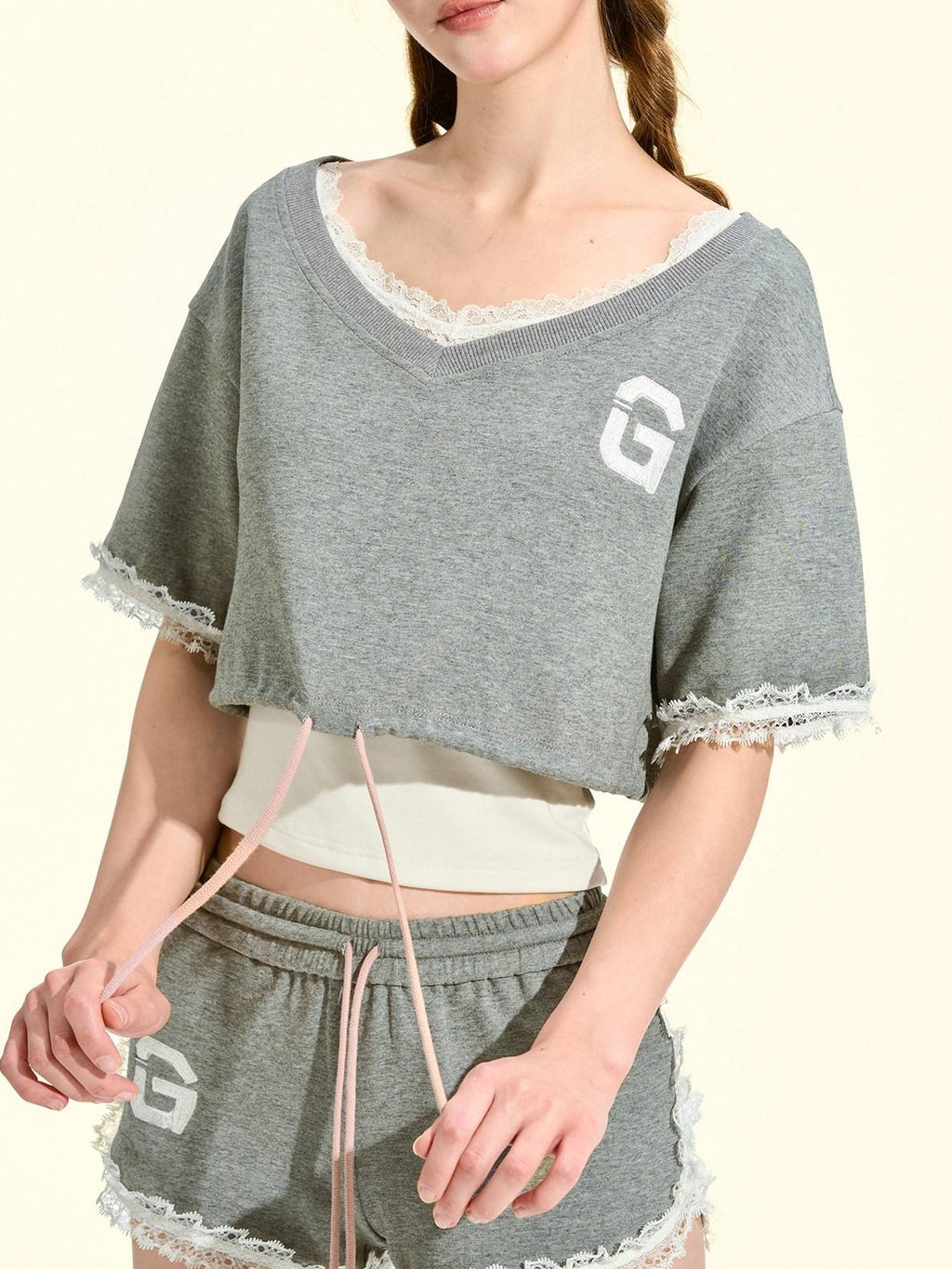Girly Fancy Club Gray Applique Cropped Loose Women's Cotton Sport Top & Shorts Sets