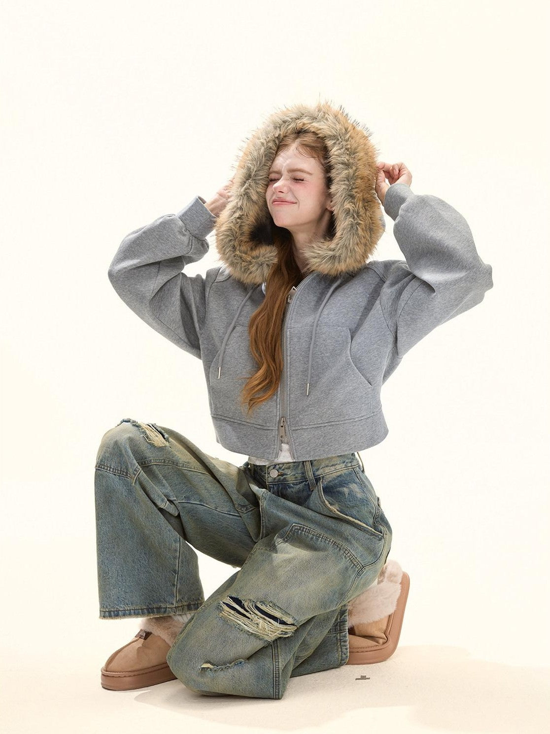 Girly Fancy Club Gray Detachable Fur Hood Cropped Women's Down Filled Zip-up Hoodies