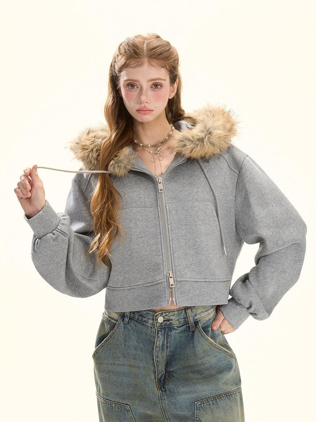 Girly Fancy Club Gray Detachable Fur Hood Cropped Women's Down Filled Zip-up Hoodies