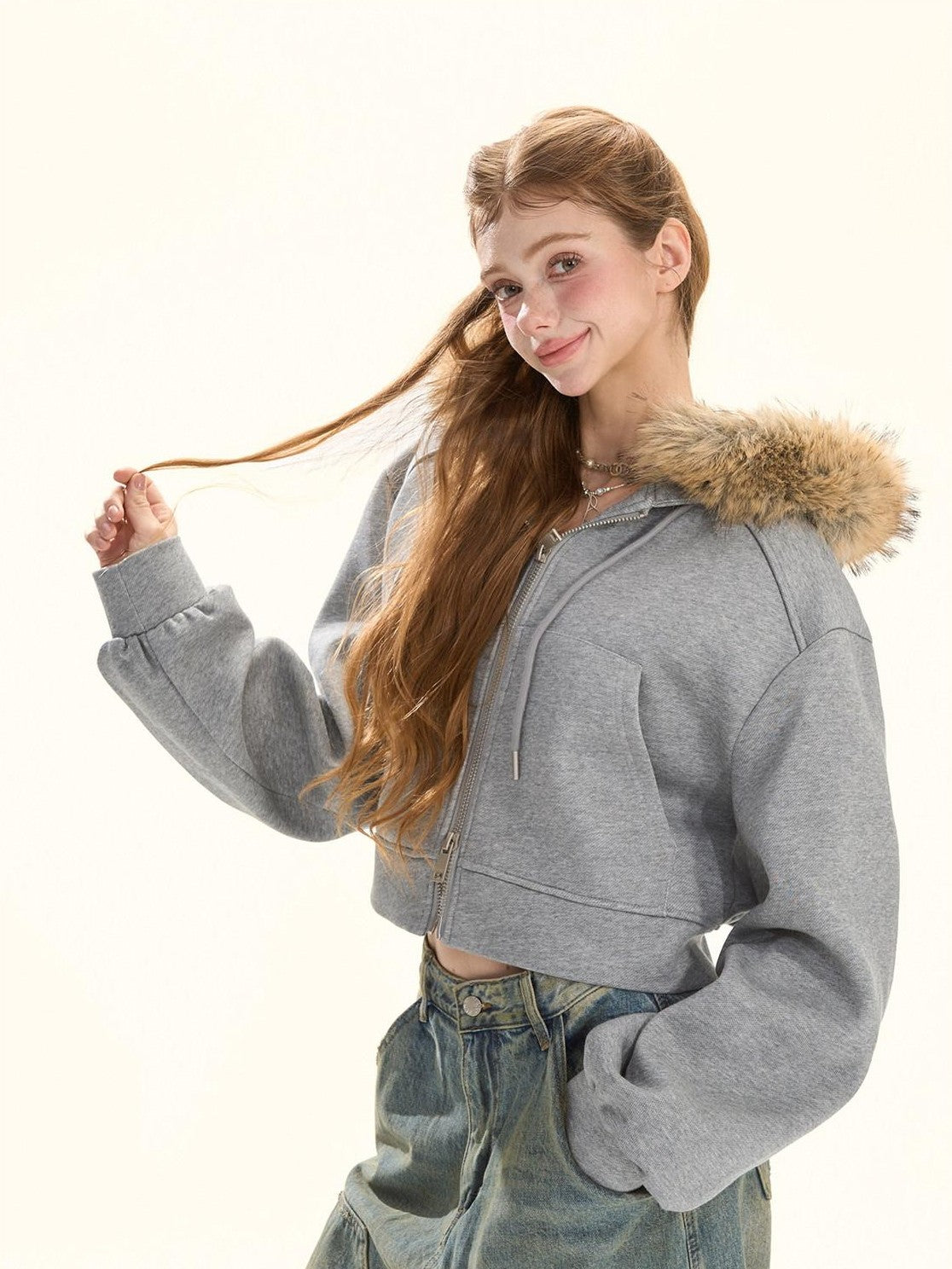 Girly Fancy Club Gray Detachable Fur Hood Cropped Women's Down Filled Zip-up Hoodies