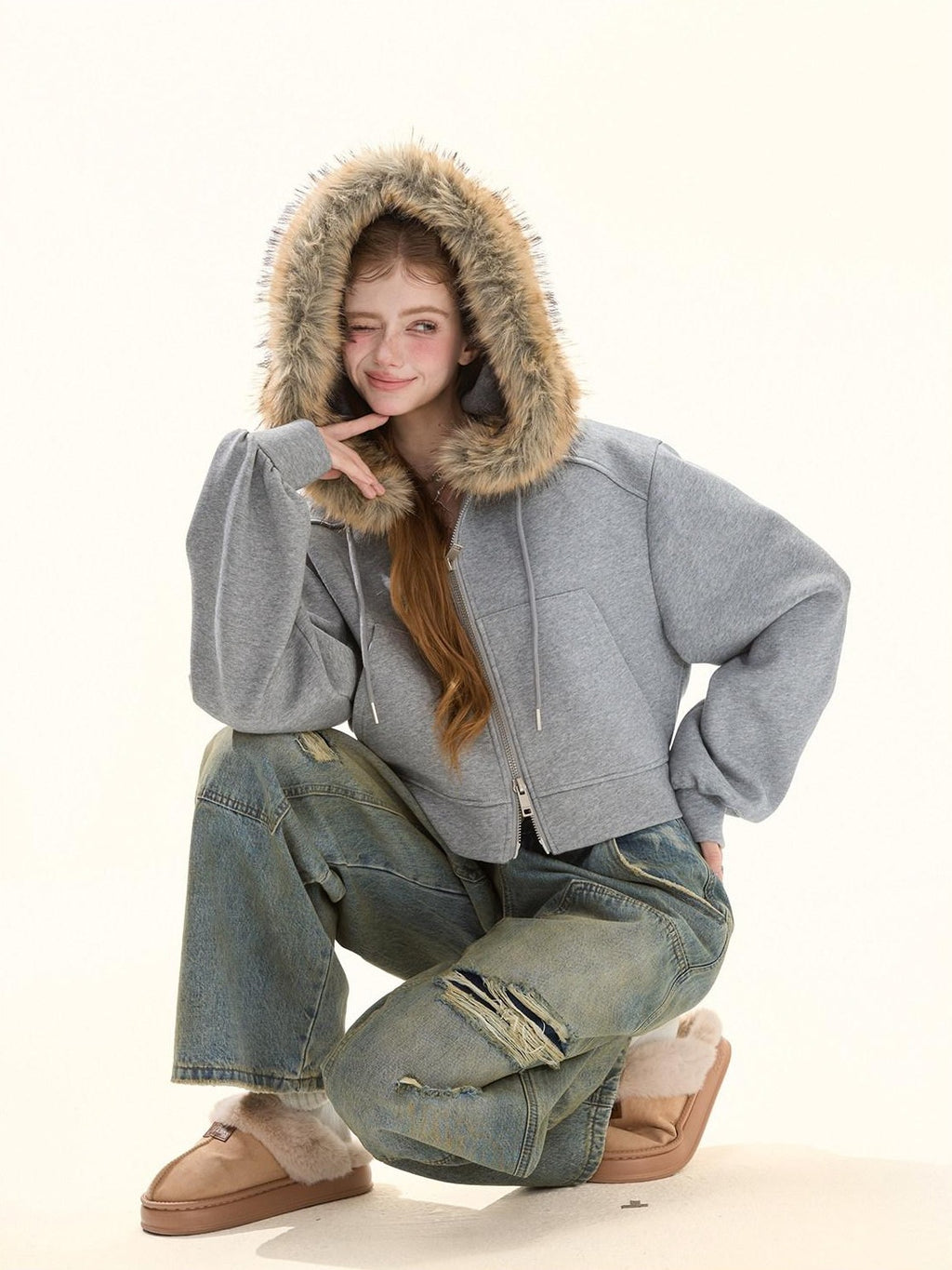 Girly Fancy Club Gray Detachable Fur Hood Cropped Women's Down Filled Zip-up Hoodies