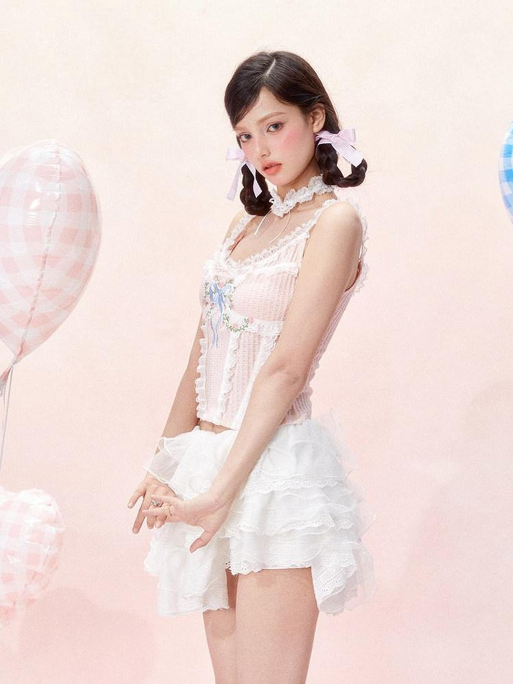 Girly Fancy Club Light Pink Lace Embroidered French Women's Mulberry Silk Tank Tops