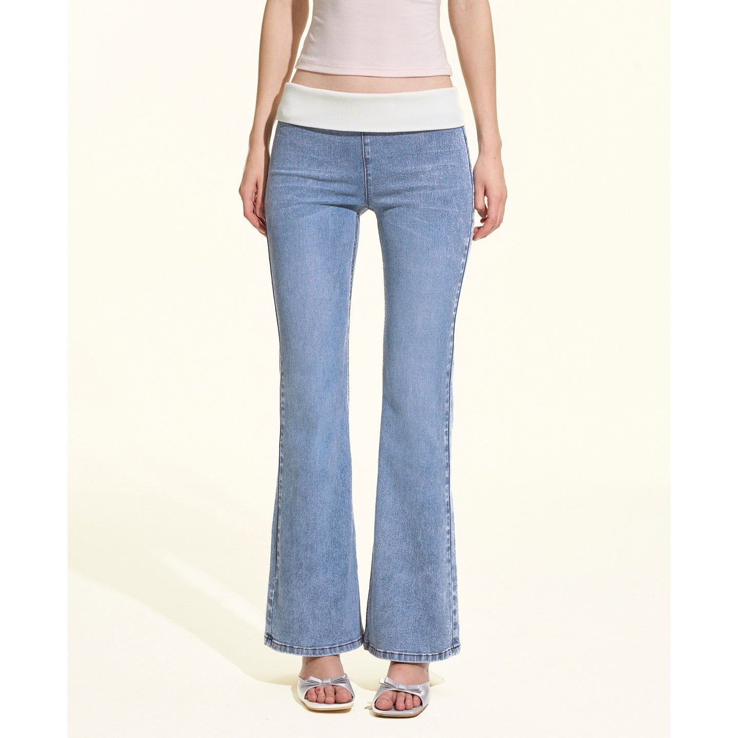 Girly_Fancy_Club_Light_Wash_Ribbed_Patchwork_Women's_Cotton_Stretch_Denim_Bootcut_Jeans_1060232090023_MISSTT