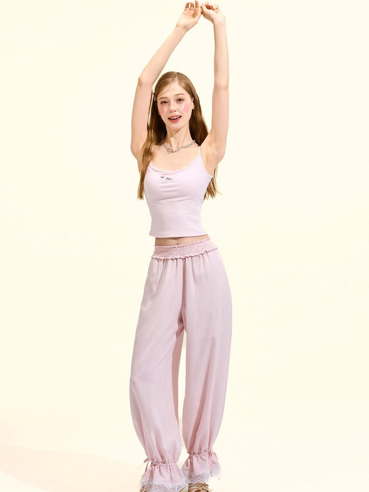 Girly Fancy Club Pastel Pink Applique U Neck Slim Cropped Women's Lyocell Padded Camisoles