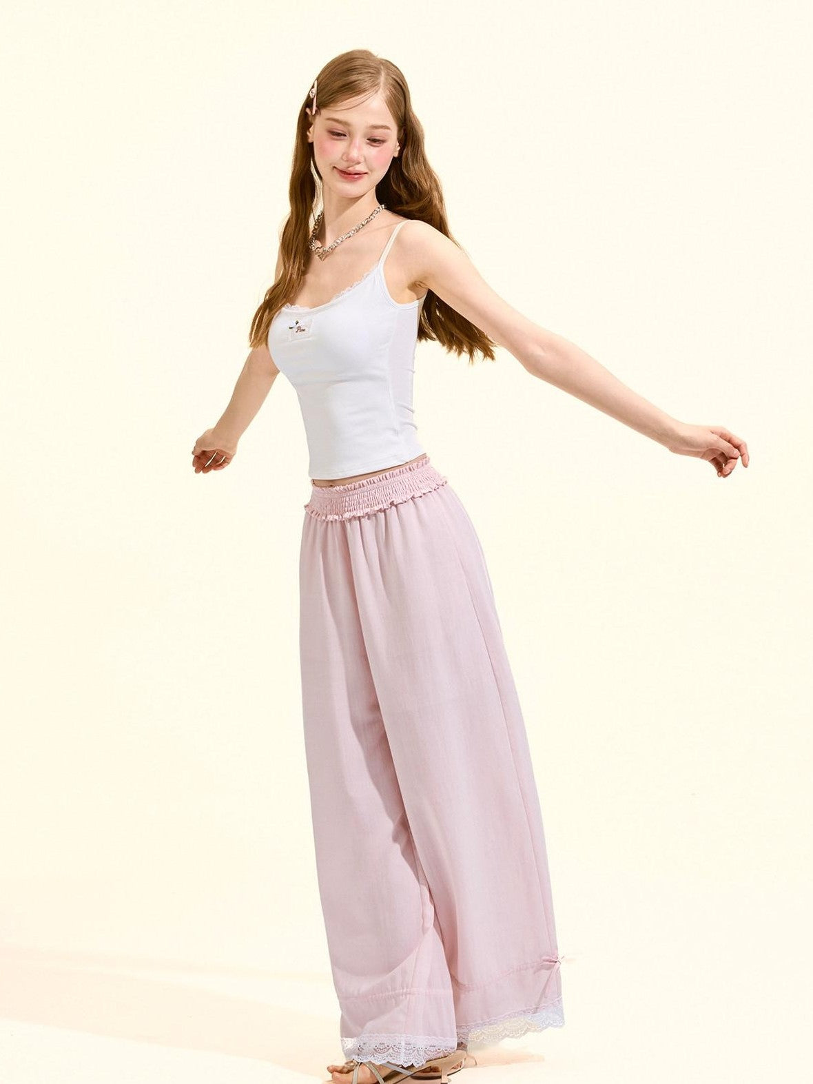 Girly Fancy Club Pastel Pink Applique U Neck Slim Cropped Women's Lyocell Padded Camisoles