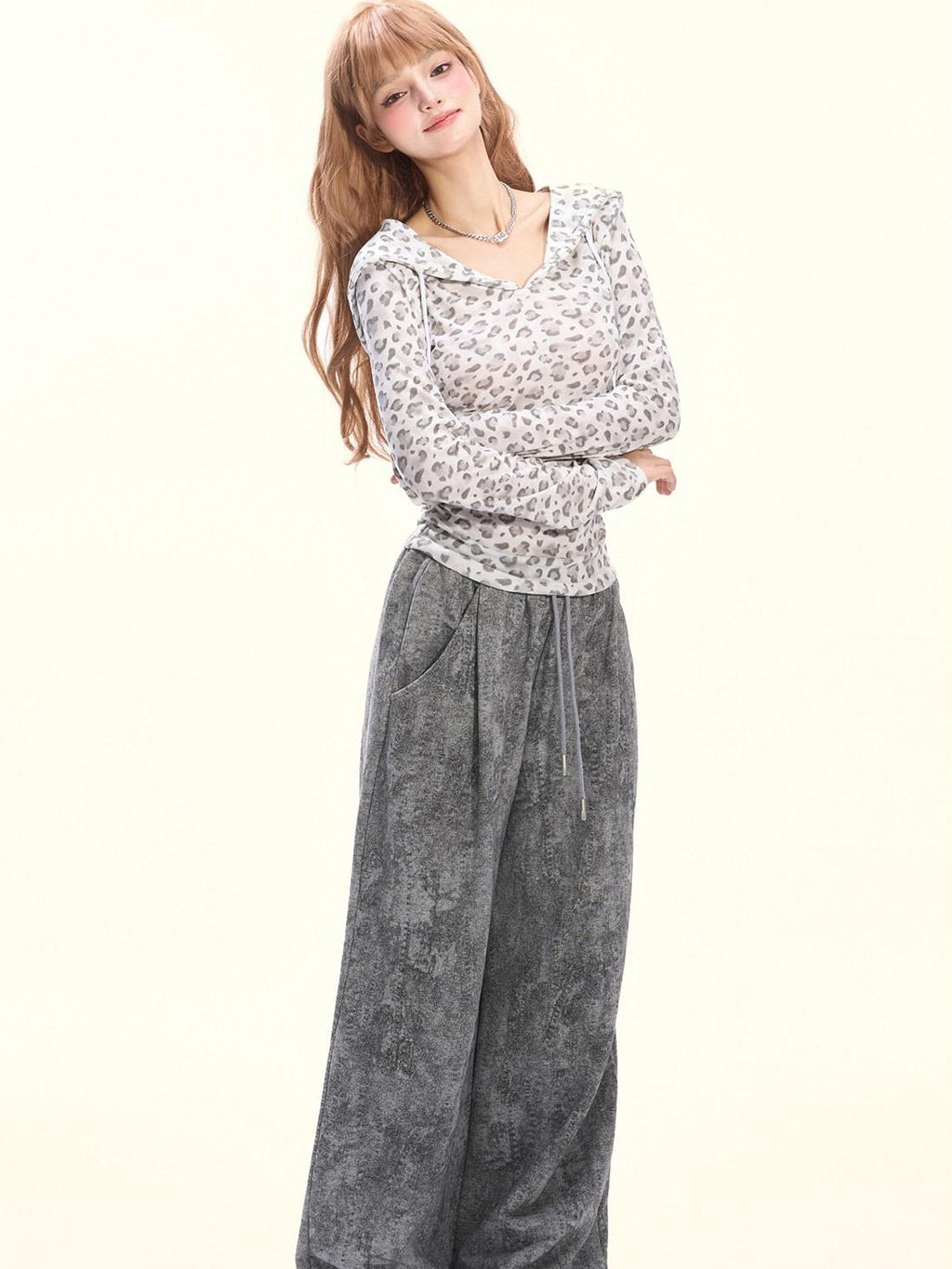 Girly Fancy Club Pink Leopard Pleated Hooded Women's Lyocell Long Sleeve T-shirts