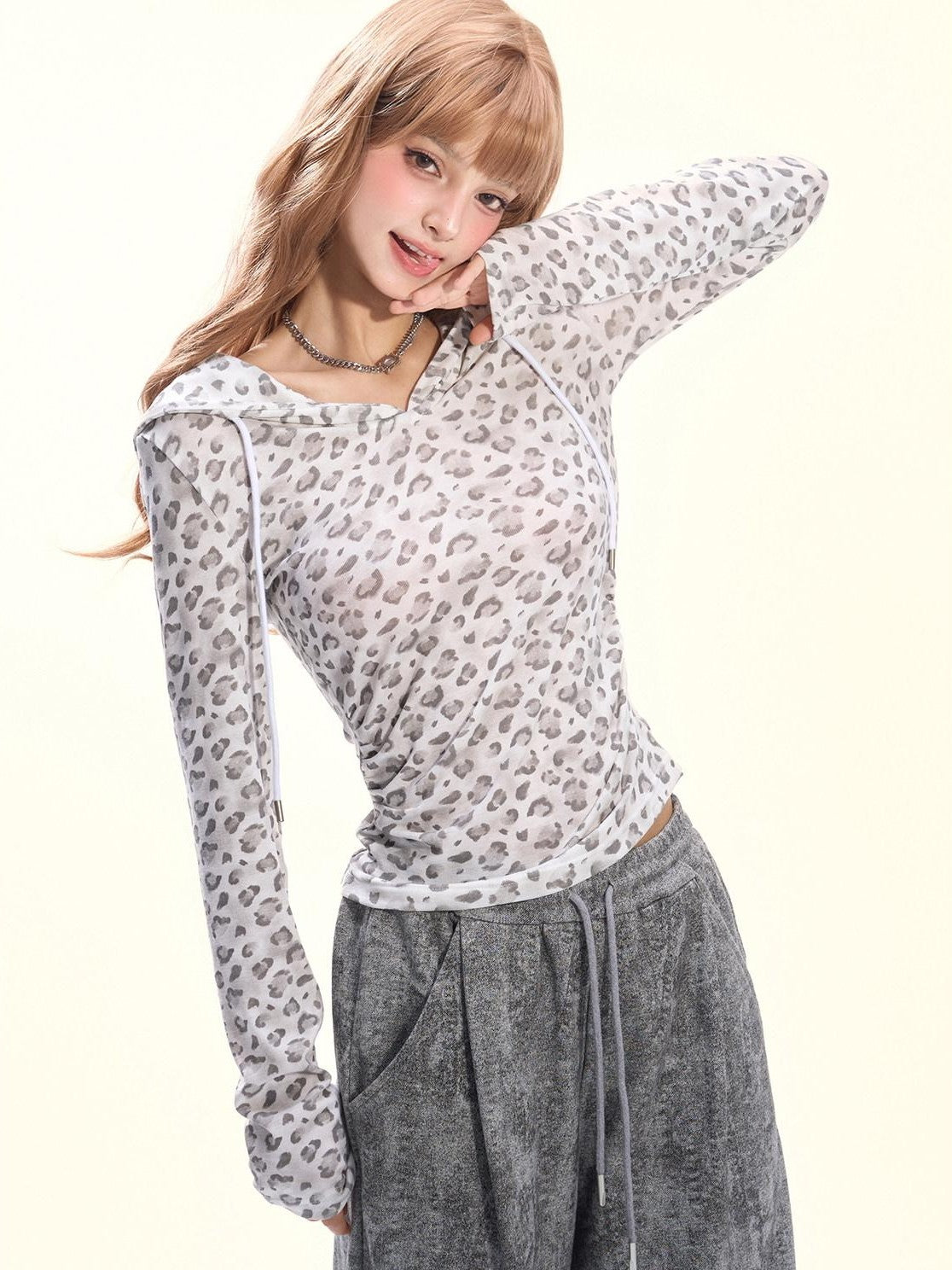 Girly Fancy Club Pink Leopard Pleated Hooded Women's Lyocell Long Sleeve T-shirts