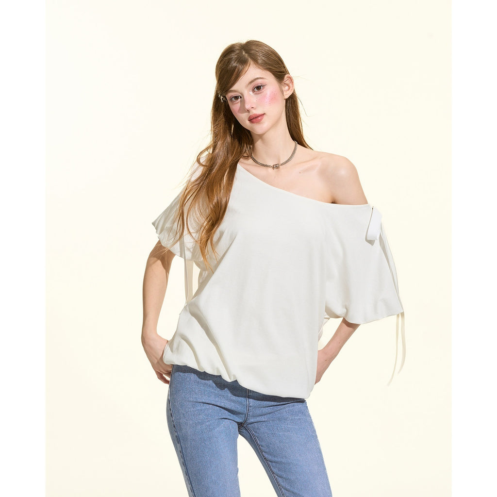 Girly_Fancy_Club_White_Bow_Puff_Sleeve_Asymmetrical_Women's_Lyocell_Knit_Off-shoulder_T-shirts_1061254049701_MISSTT