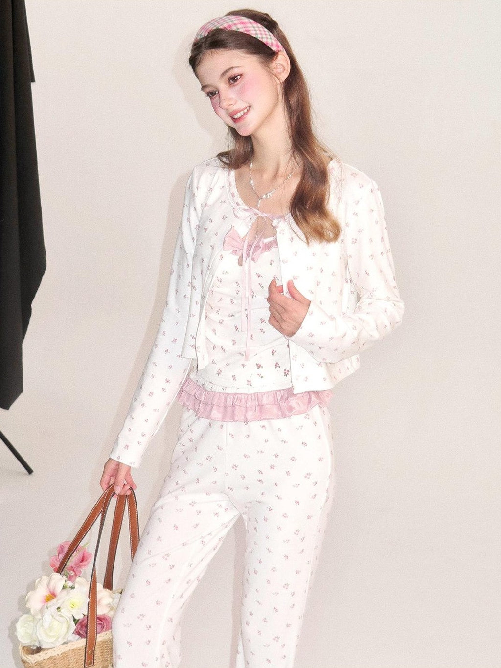 Girly Fancy Club White Ditsy Floral Cardigan Camisole Women's Cotton Lounge Top & Pants Sets