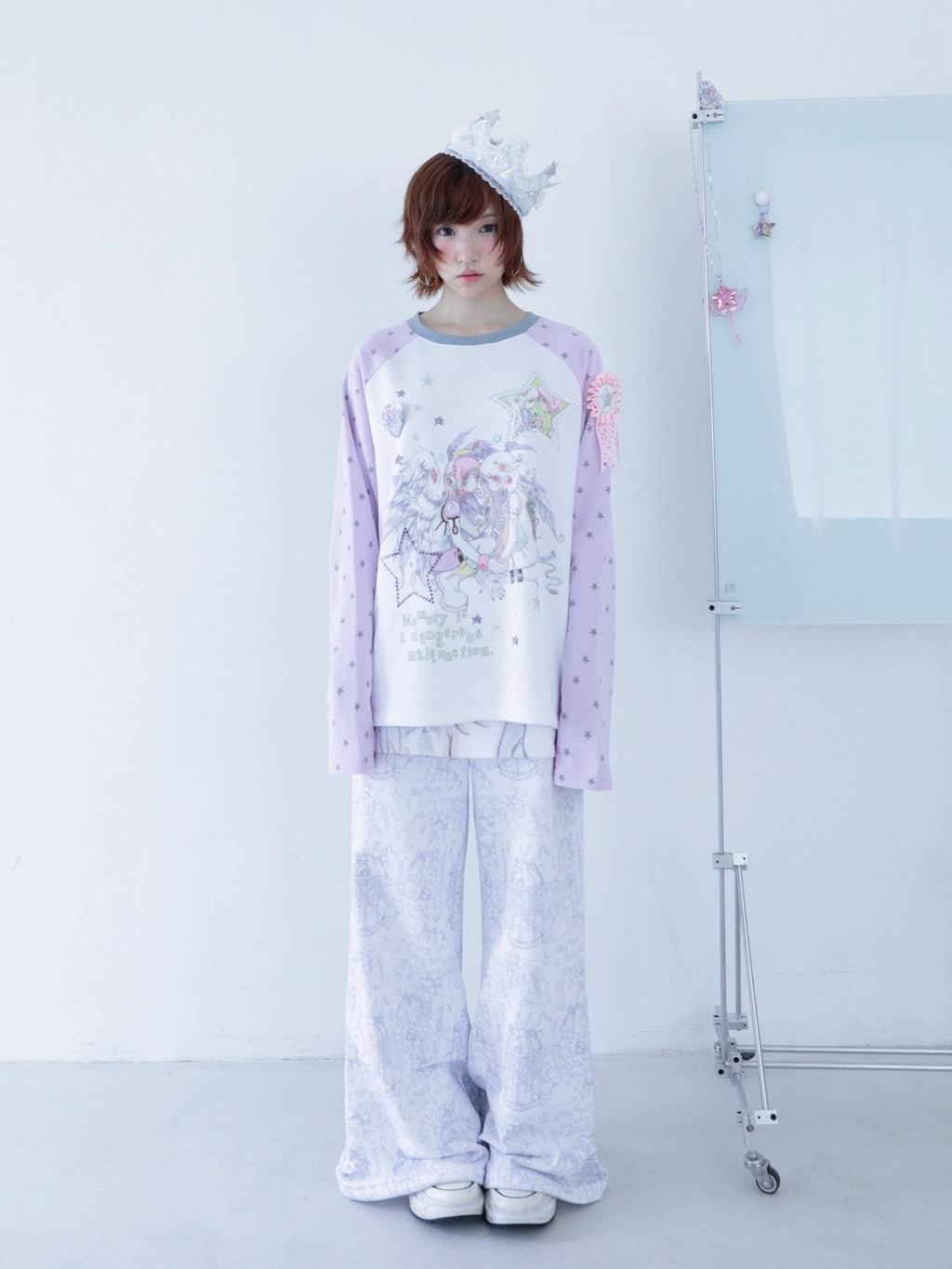 Hashtag DDD Angel White Angel Motif Faux Layered Women's Cotton Blend Sweatpants