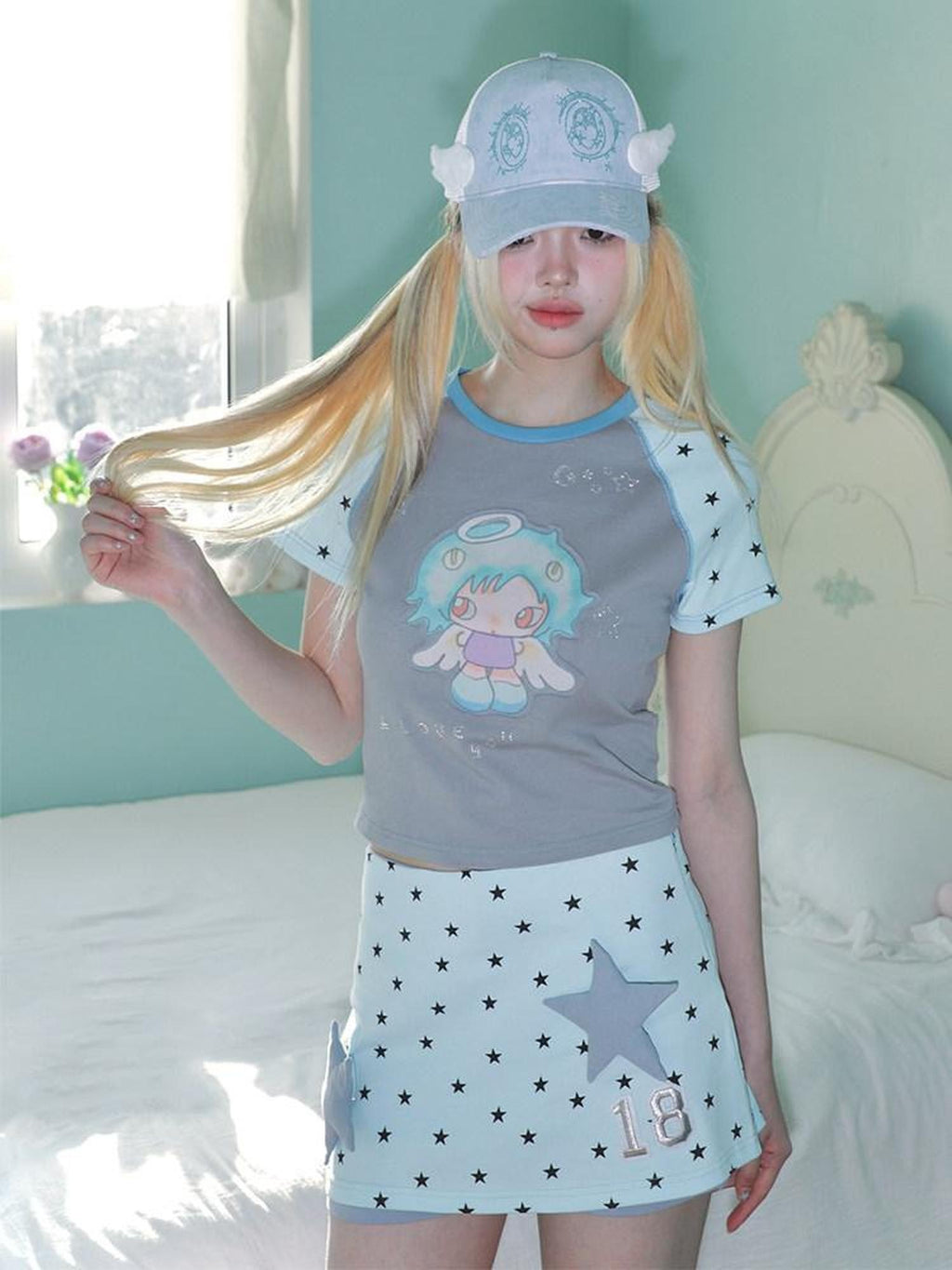 Hashtag DDD Gray Rhinestone Angel Star Raglan Print Women's Cotton Short Sleeve T-shirts