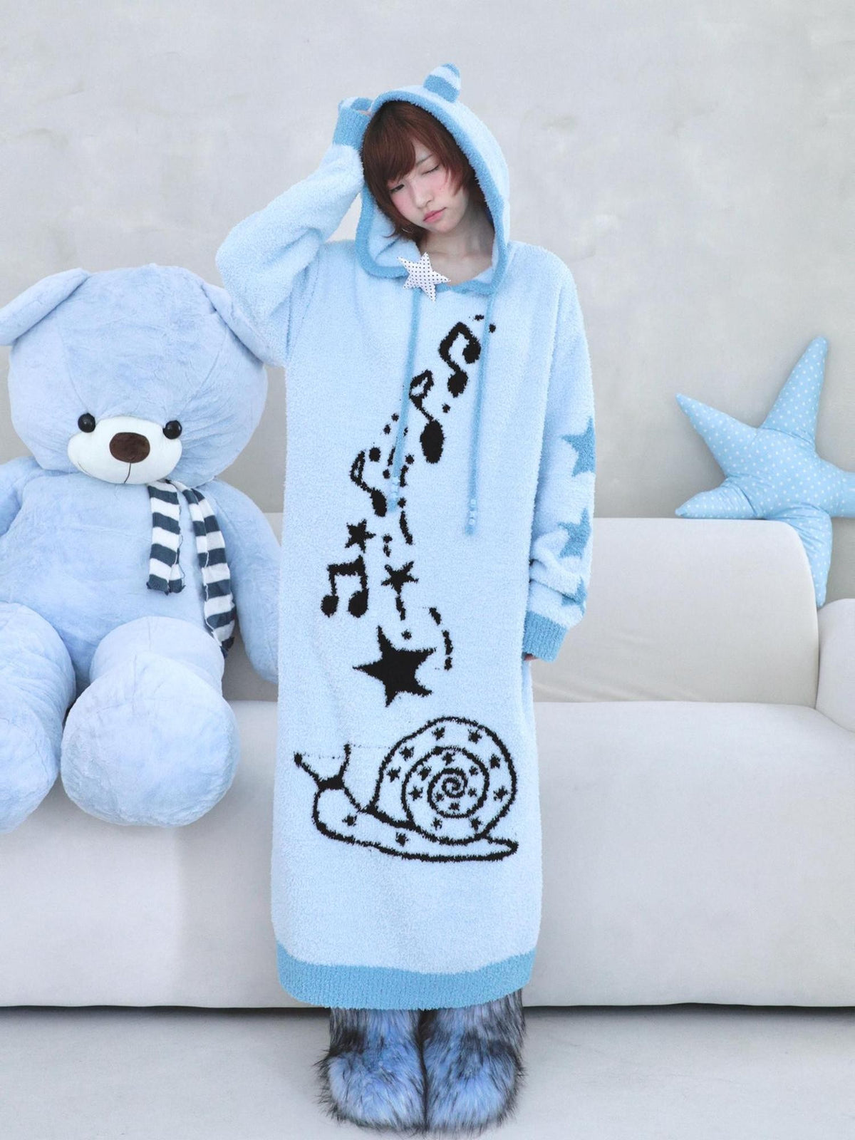 Hashtag DDD Jacquard Cartoon Hooded Long Sleeve Women's Polyester Sweaters