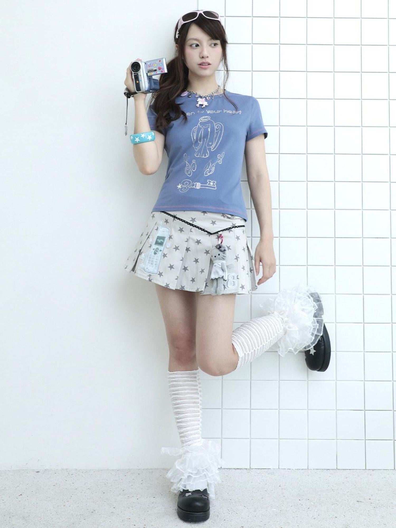 Hashtag DDD Light Gray Star Print Pleated Pocket Women's Cotton Mini Skirts
