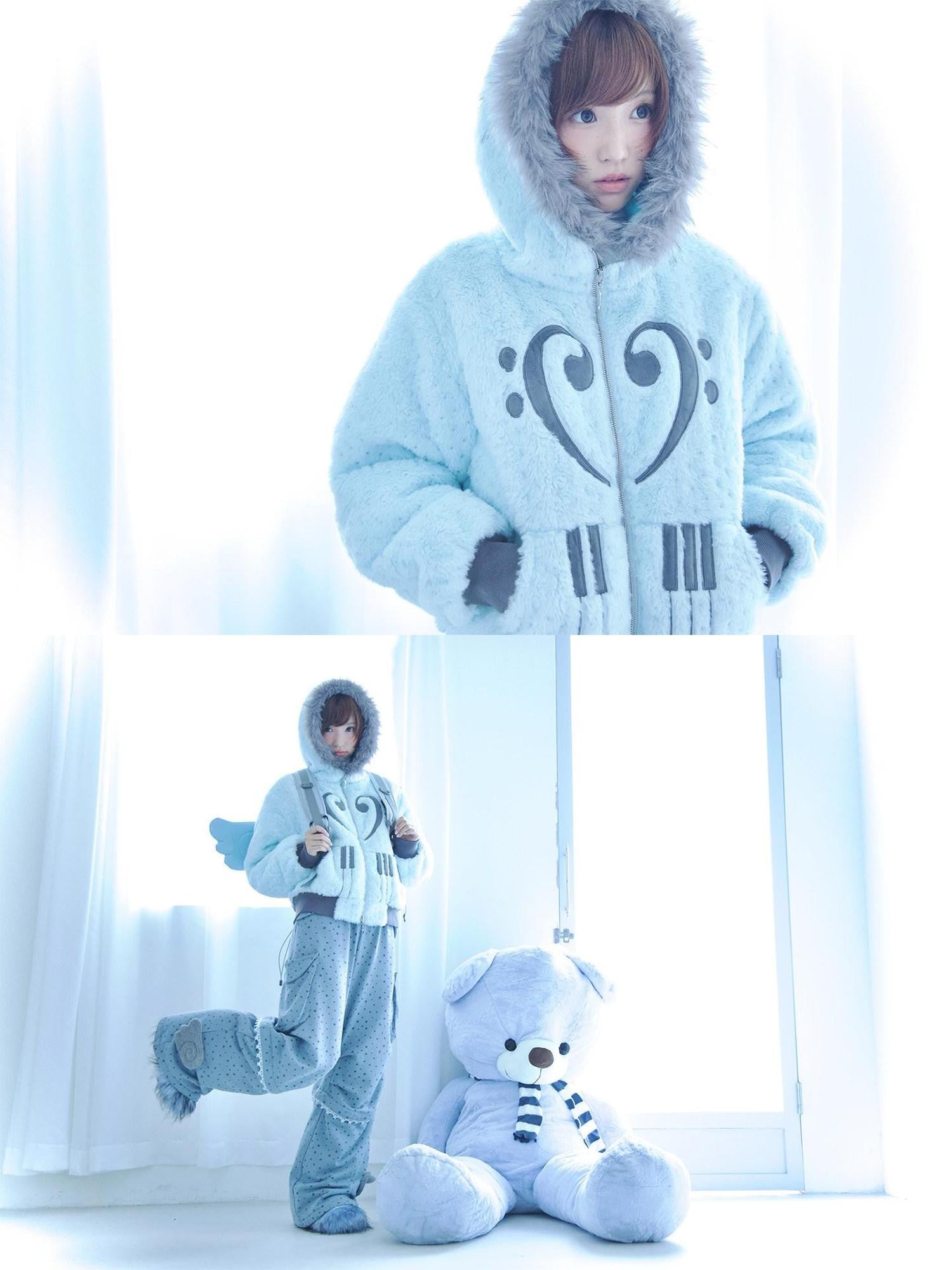 Hashtag DDD Mint Green Silver Foil Star Piano Note Hood Women's Cotton Puffer Jackets