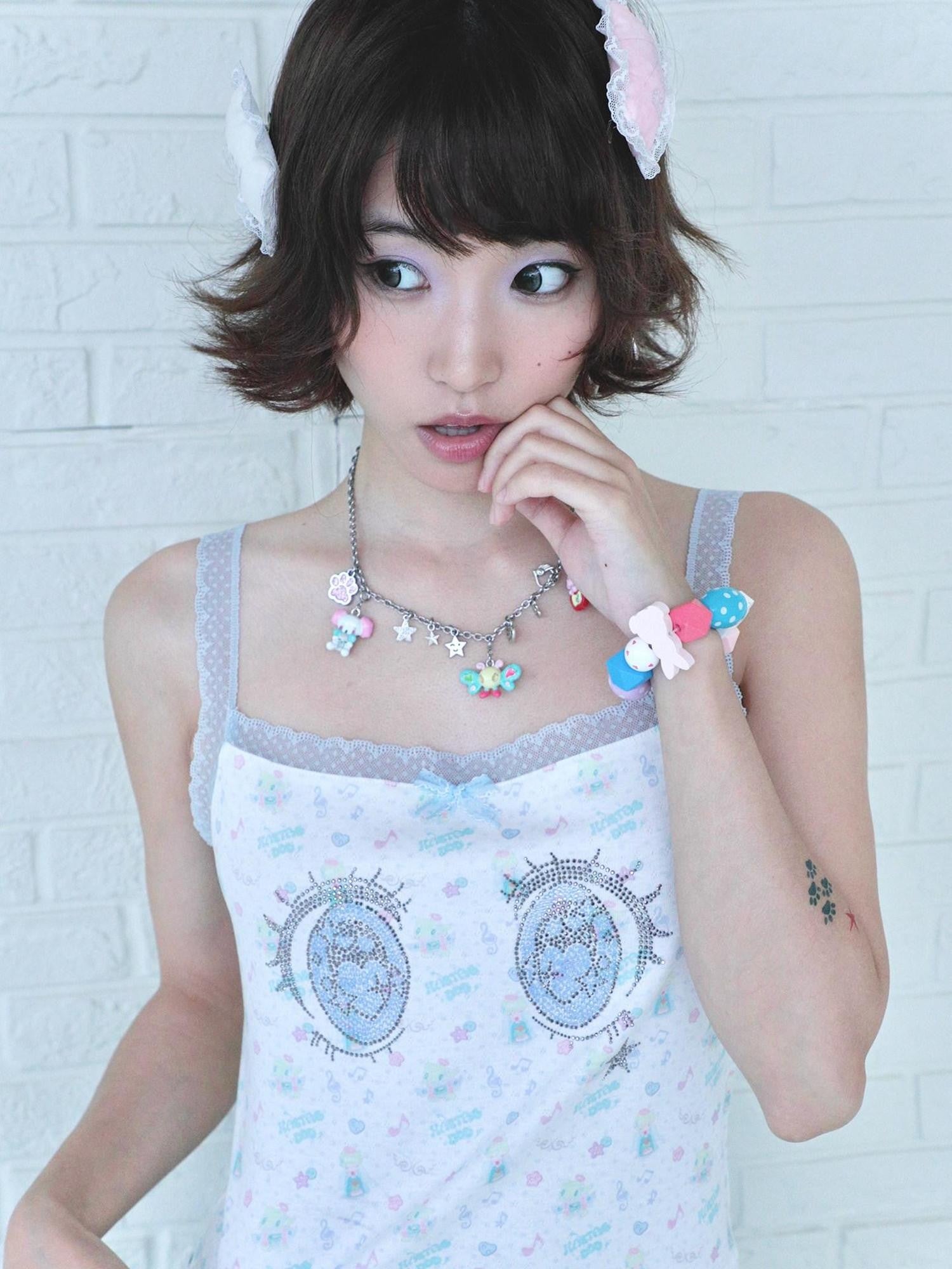 Hashtag DDD Whimsical Bird Print Rhinestone Square Neck Women's Polyester Lace Camisoles