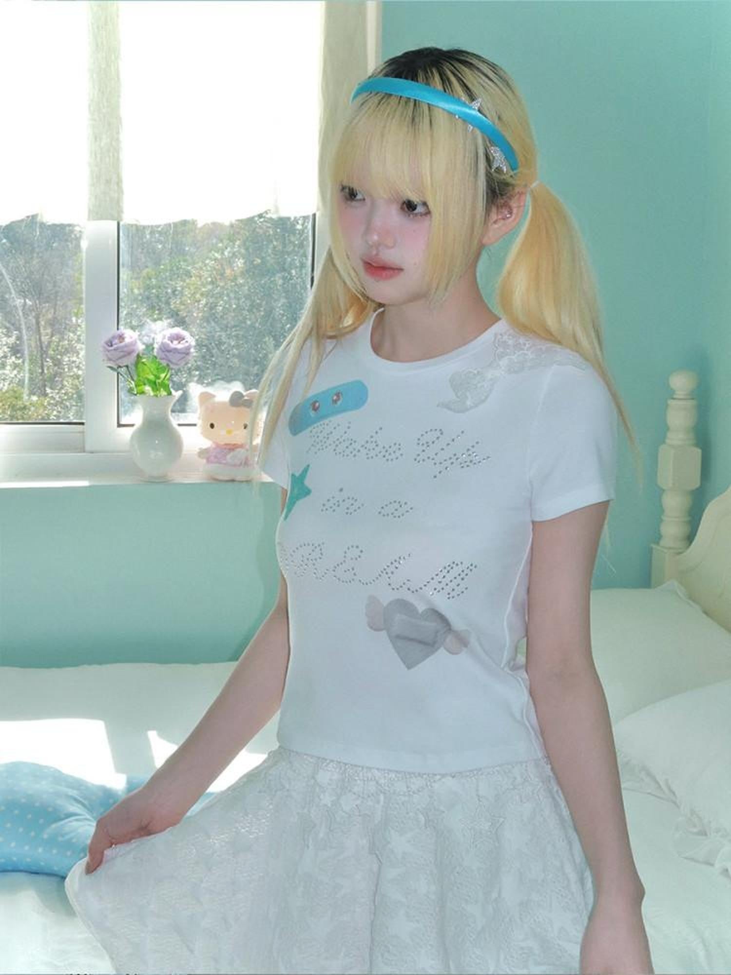 Hashtag DDD White Rhinestone Bow Patch Slim Women's Cotton Short Sleeve T-shirts
