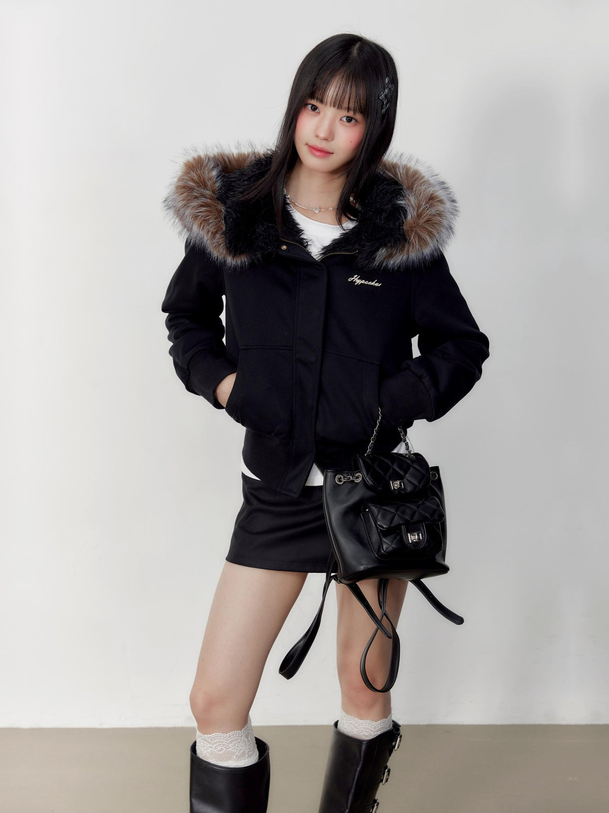 Hypoekai Black Faux Fur Hooded Slim Fit Long Sleeve Women's Puffer Jackets