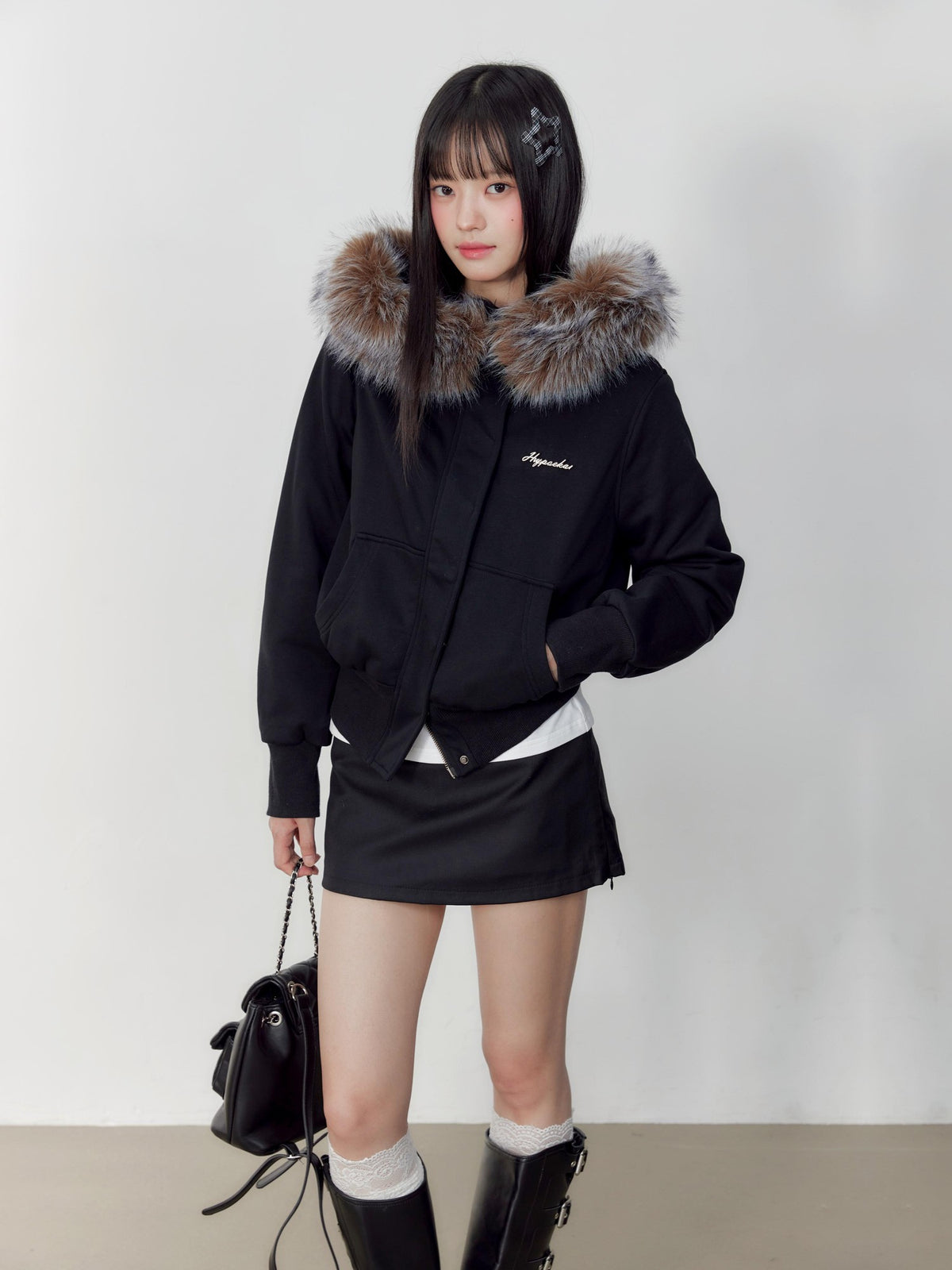 Hypoekai Black Faux Fur Hooded Slim Fit Long Sleeve Women's Puffer Jackets
