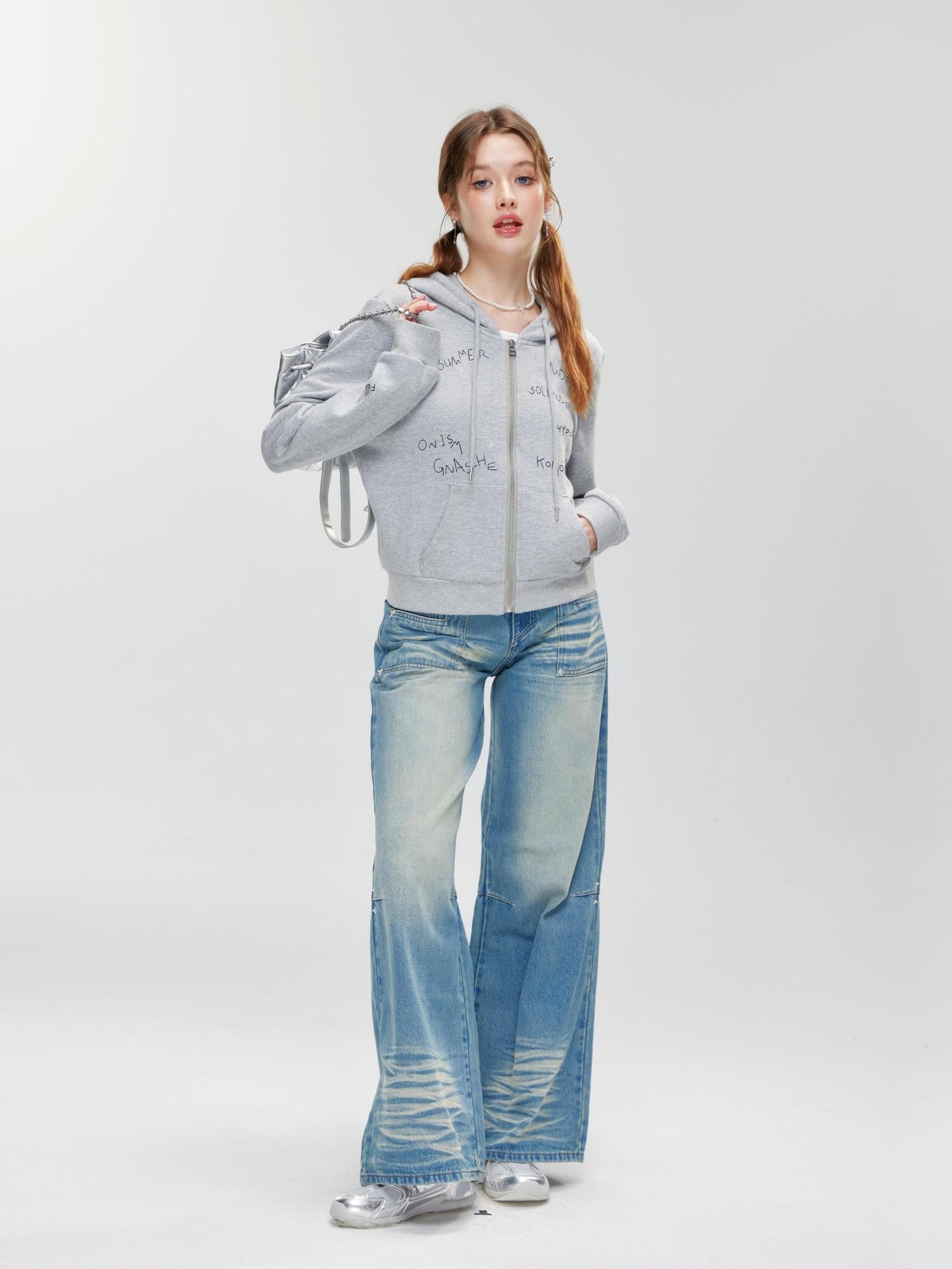 Hypoekai Cropped Graffiti Print Slim Fit Women's Hooded Zip-up Hoodies