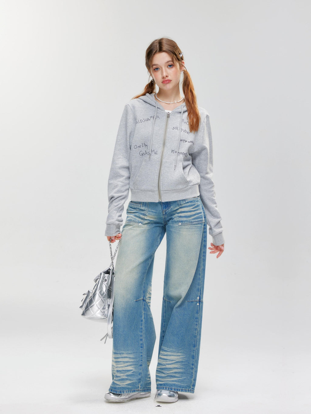 Hypoekai Cropped Graffiti Print Slim Fit Women's Hooded Zip-up Hoodies