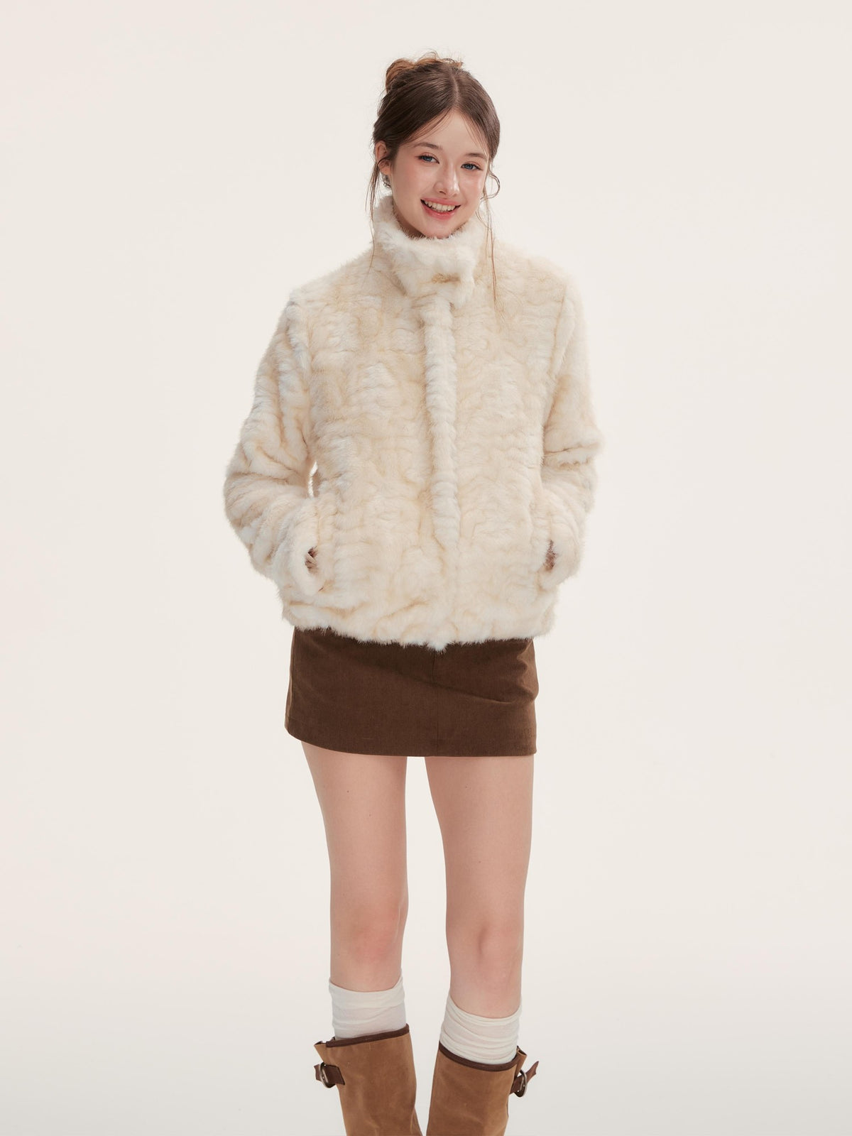 Hypoekai Cute Faux Fur Fleece Long Sleeve Thick Women's Polyester Cropped Jackets