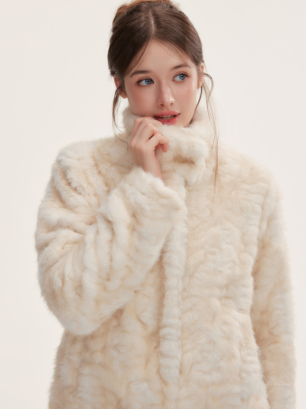 Hypoekai Cute Faux Fur Fleece Long Sleeve Thick Women's Polyester Cropped Jackets
