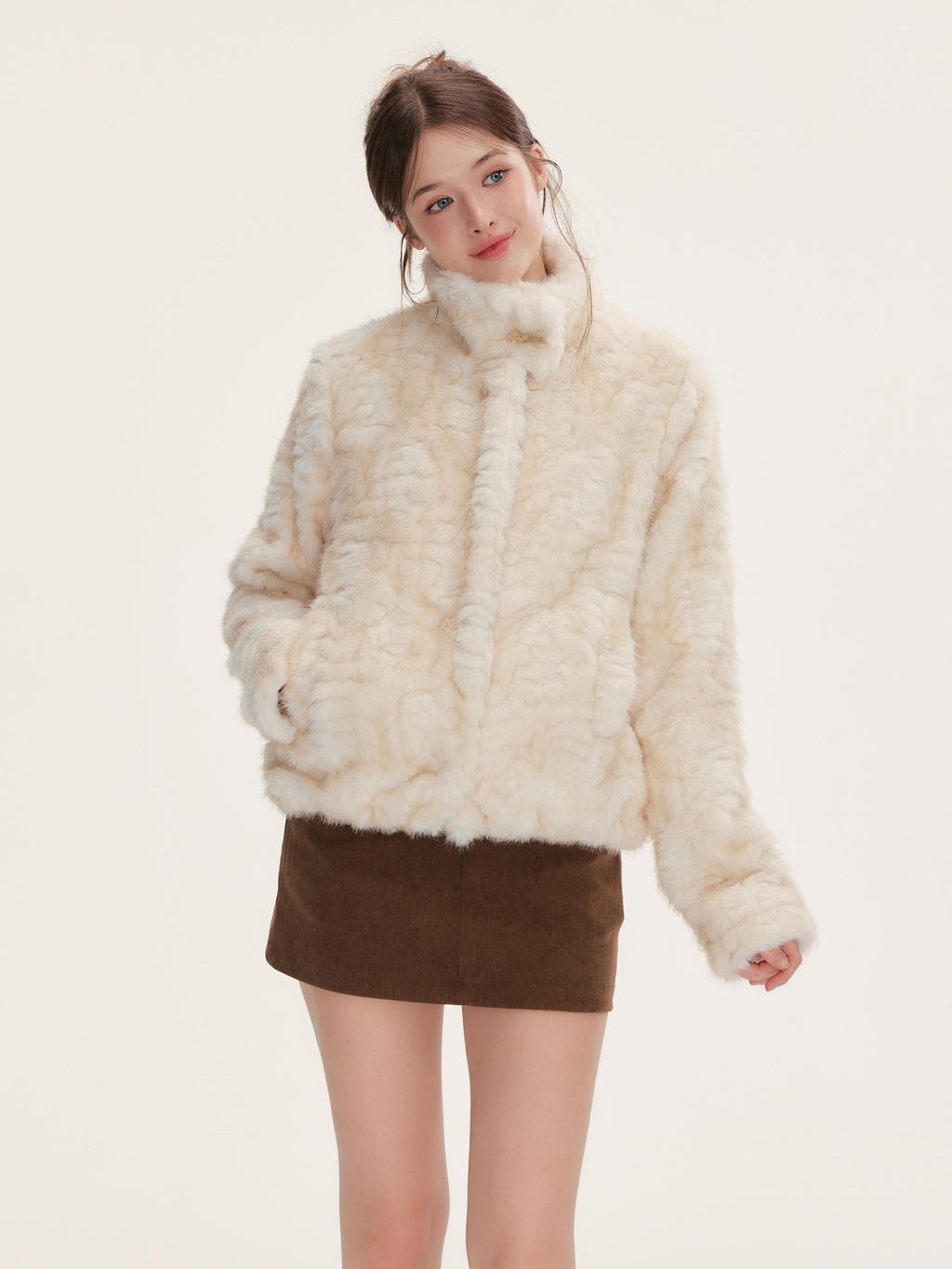 Hypoekai Cute Faux Fur Fleece Long Sleeve Thick Women's Polyester Cropped Jackets
