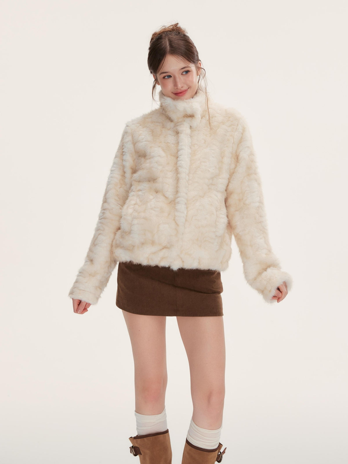Hypoekai Cute Faux Fur Fleece Long Sleeve Thick Women's Polyester Cropped Jackets