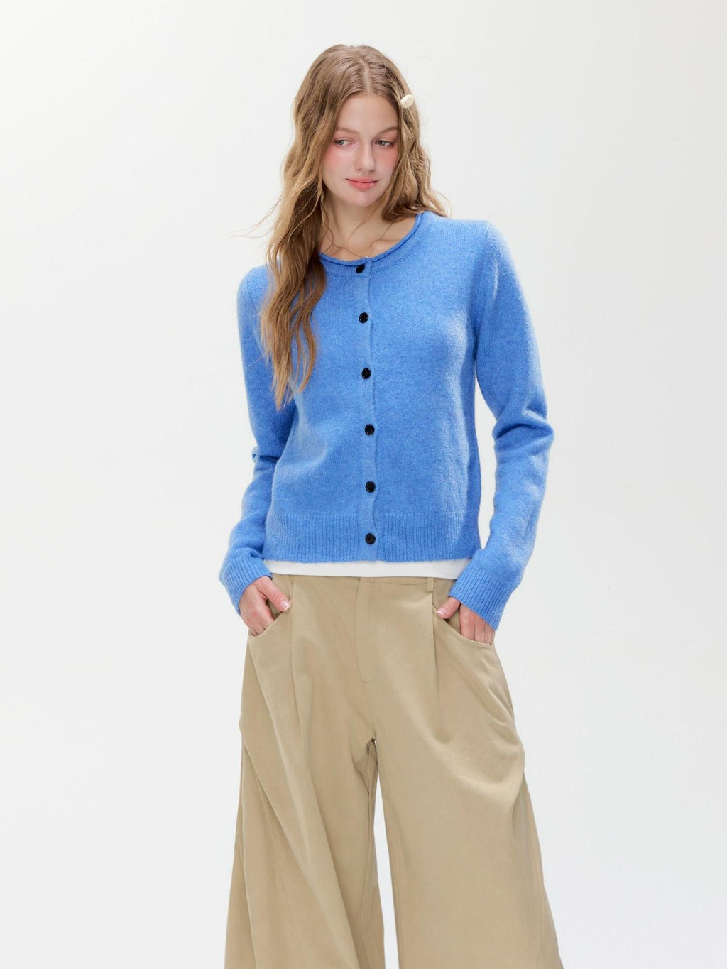 Hypoekai Dusky Purple Cropped Slim Fit Round Neck Women's Knit Button-up Cardigans