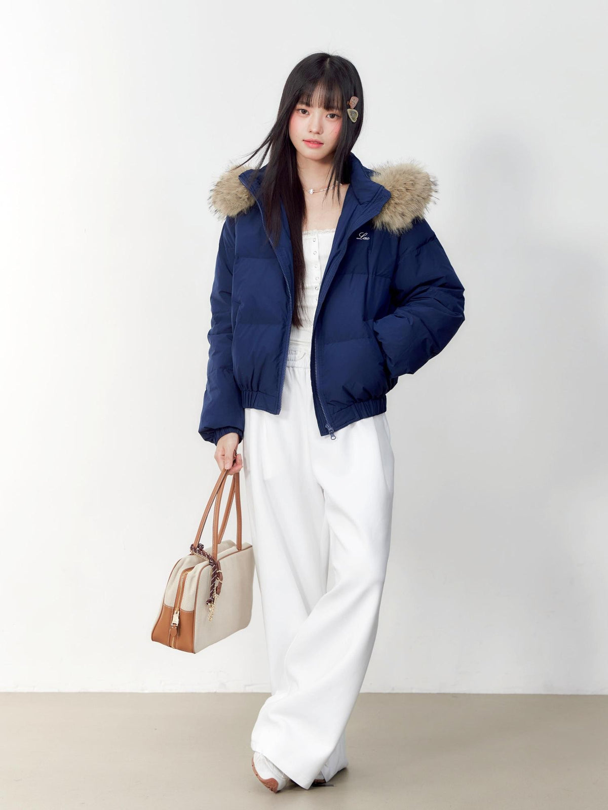 Hypoekai Embroidered Hooded Faux Fur Collar Loose Thickened Women's Puffer Jackets