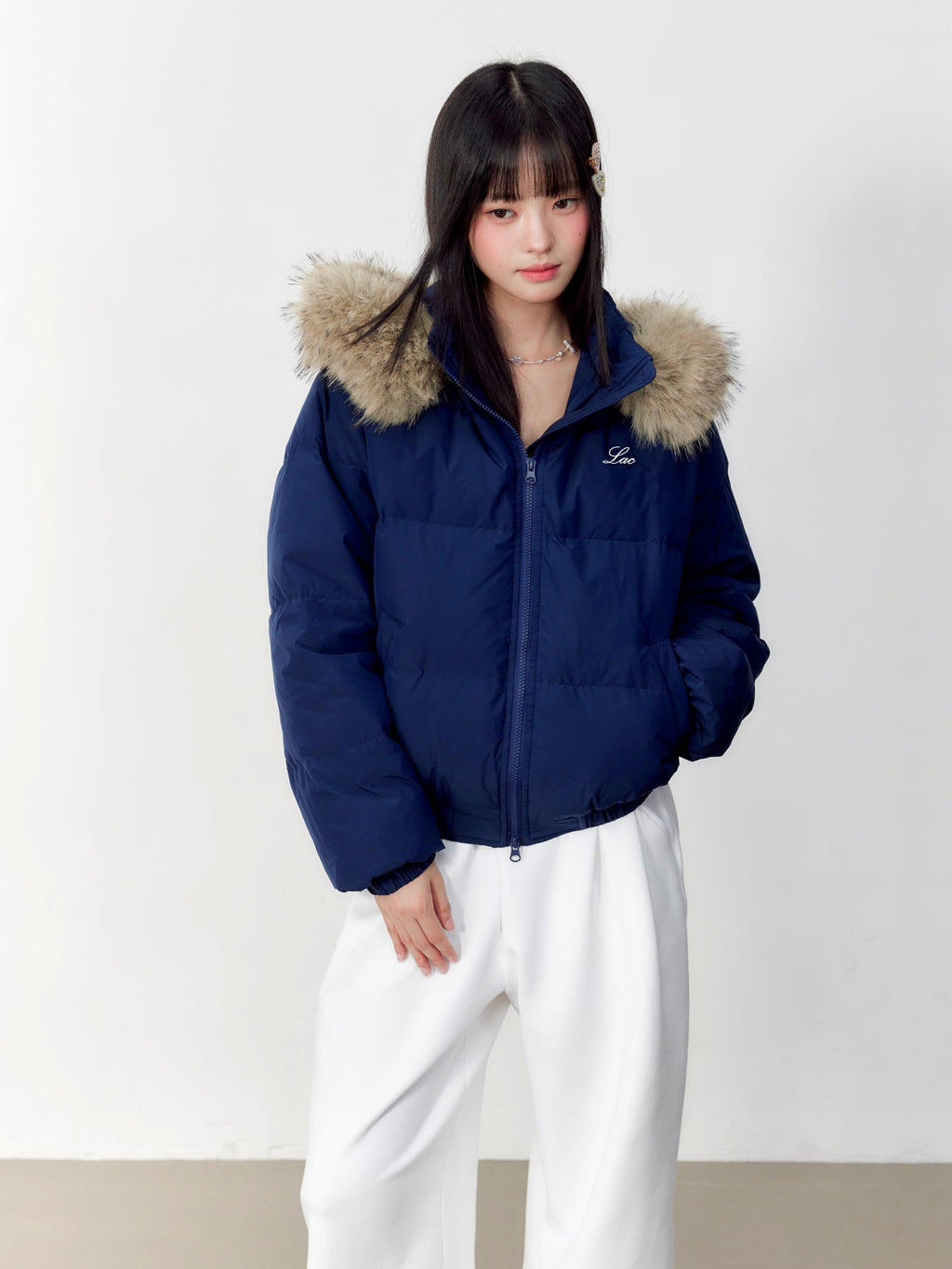 Hypoekai Embroidered Hooded Faux Fur Collar Loose Thickened Women's Puffer Jackets