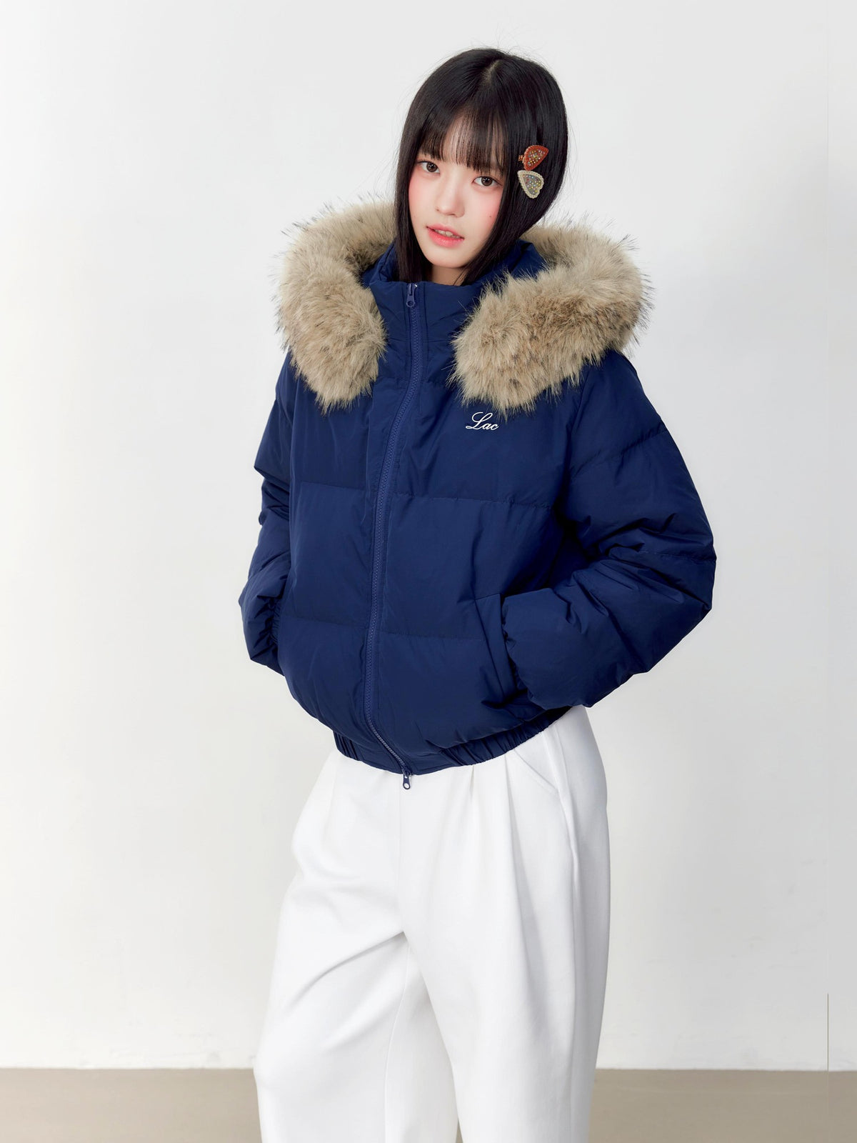 Hypoekai Embroidered Hooded Faux Fur Collar Loose Thickened Women's Puffer Jackets