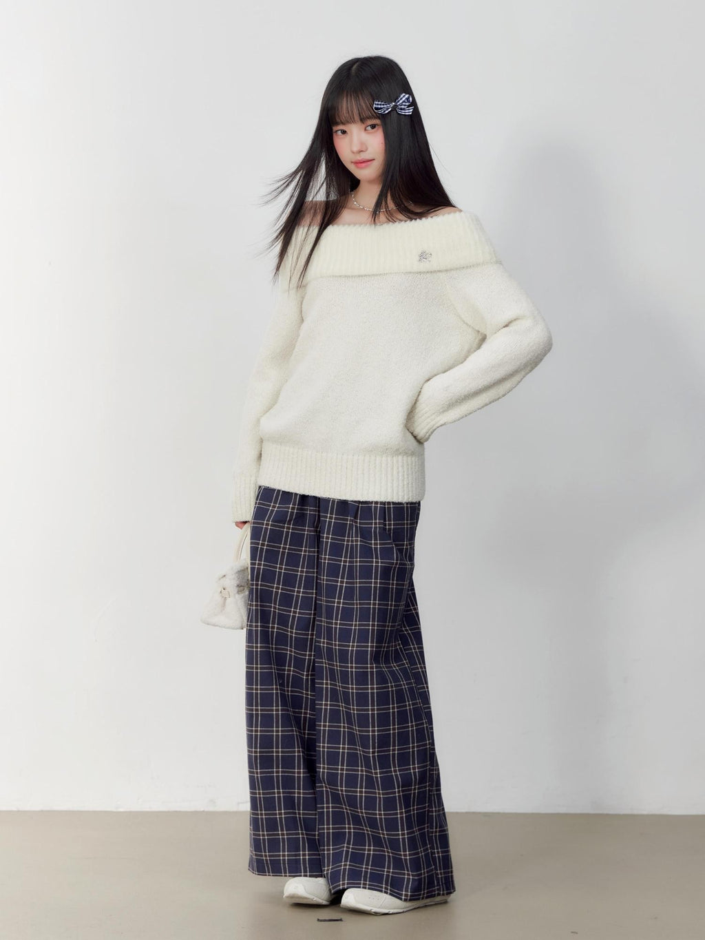 Hypoekai Faux Mink Loose Fit Women's Polyester Off-shoulder Sweaters