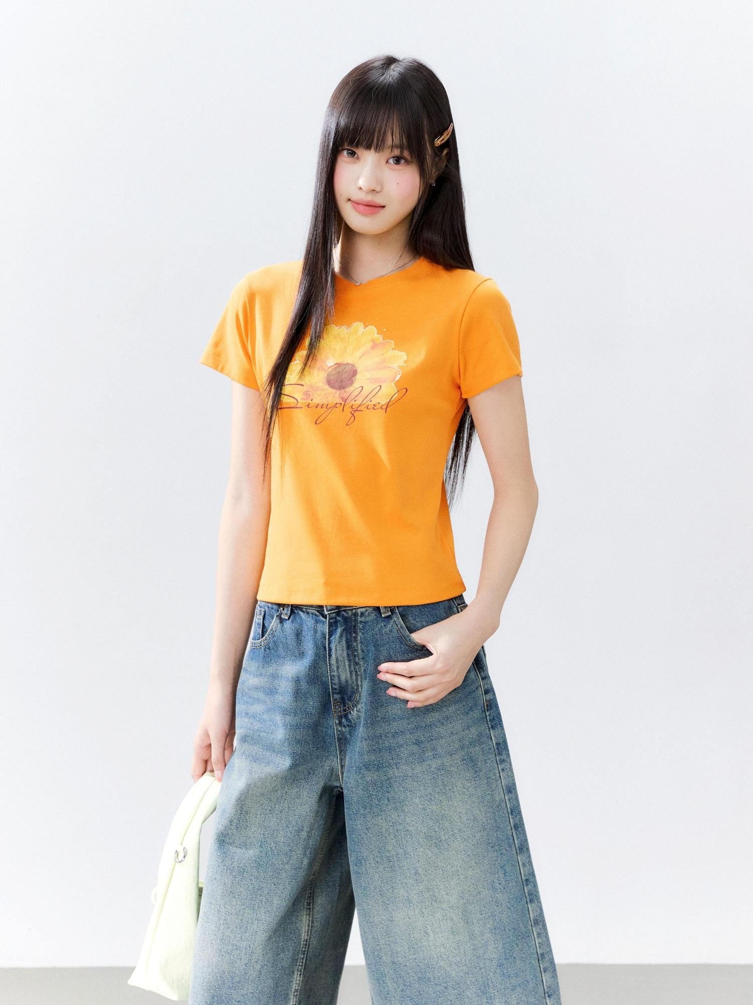Hypoekai Floral Print Cropped Slimming Short Sleeve Women's Slim T-shirts