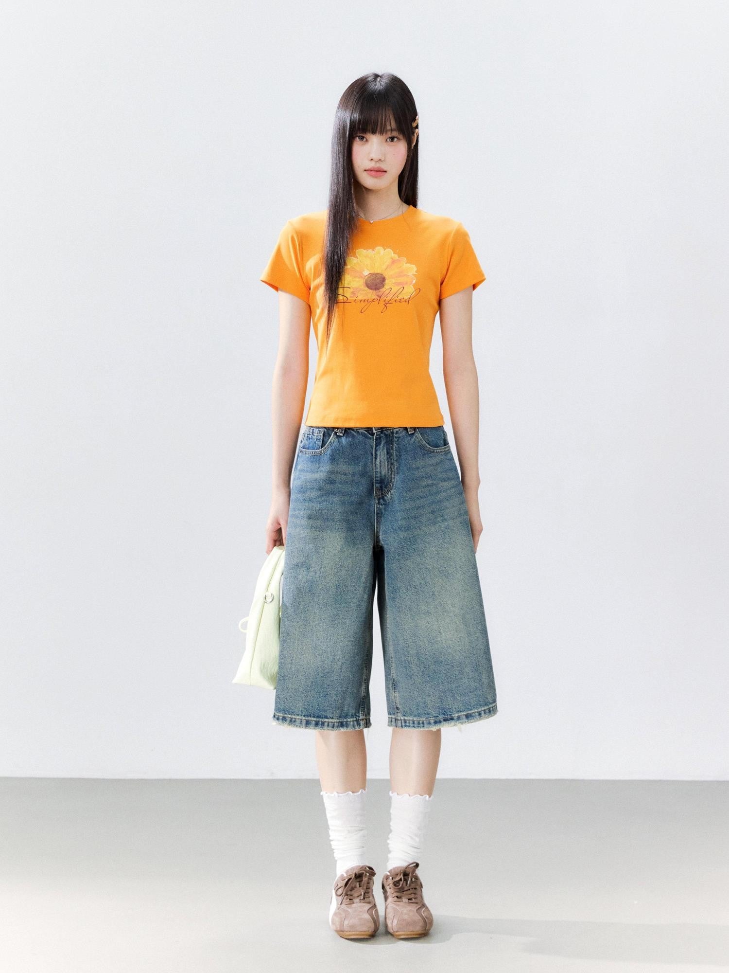 Hypoekai Floral Print Cropped Slimming Short Sleeve Women's Slim T-shirts