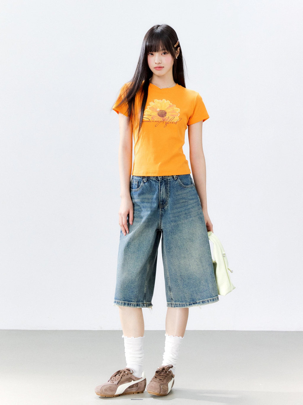 Hypoekai Floral Print Cropped Slimming Short Sleeve Women's Slim T-shirts