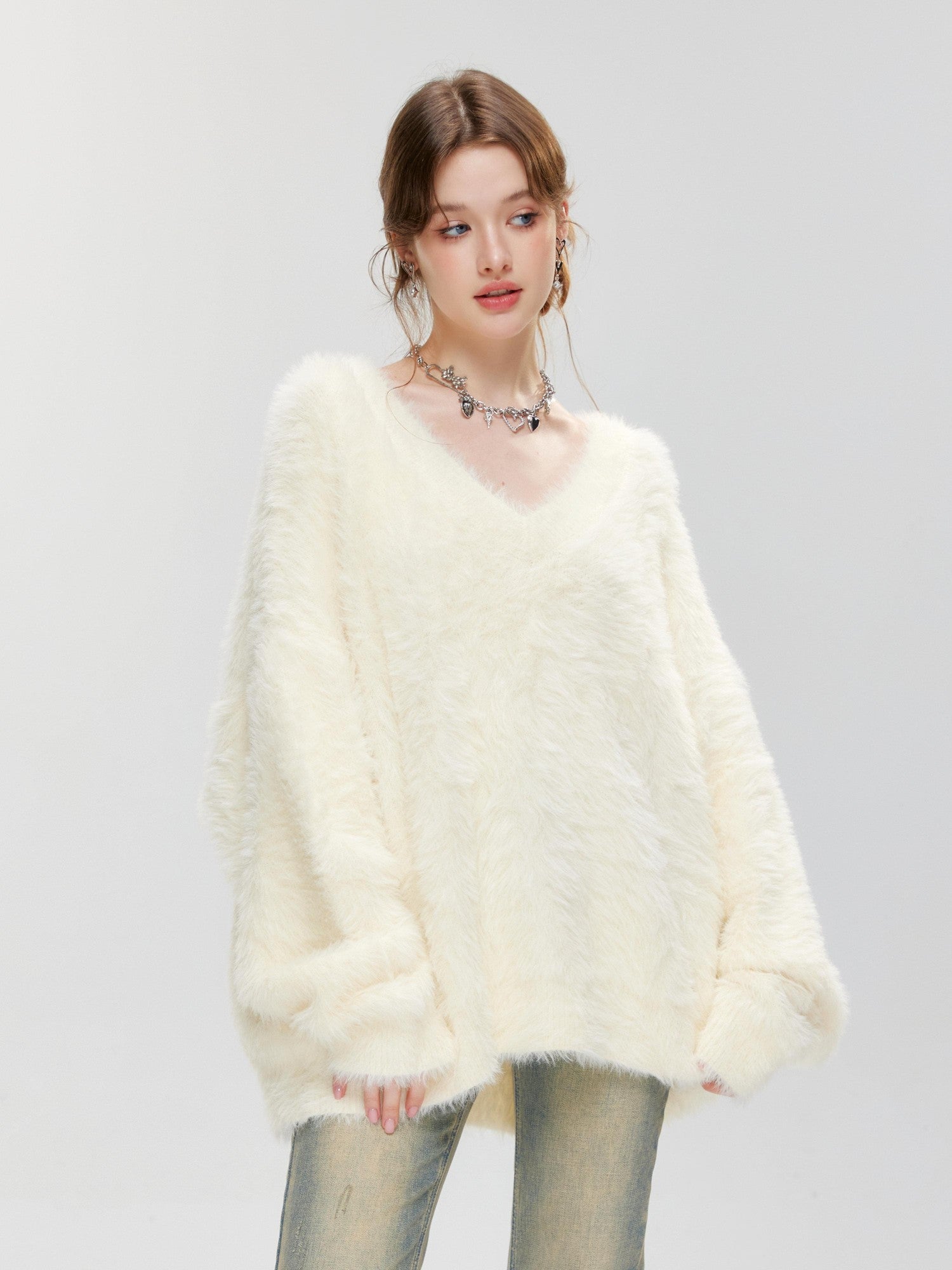 Hypoekai Fuzzy V-neck Oversized Slouchy Women's Mink Plush Pullover Sweaters
