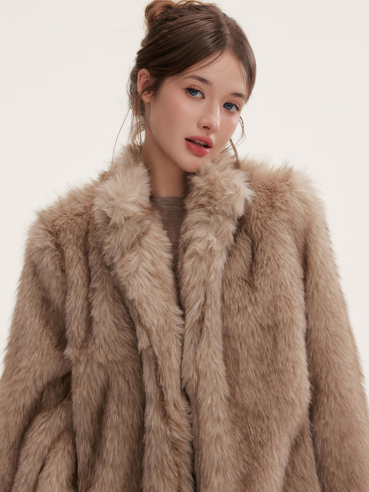 Hypoekai Long Hair Loose Fit Warm Women's Faux Fur Coats