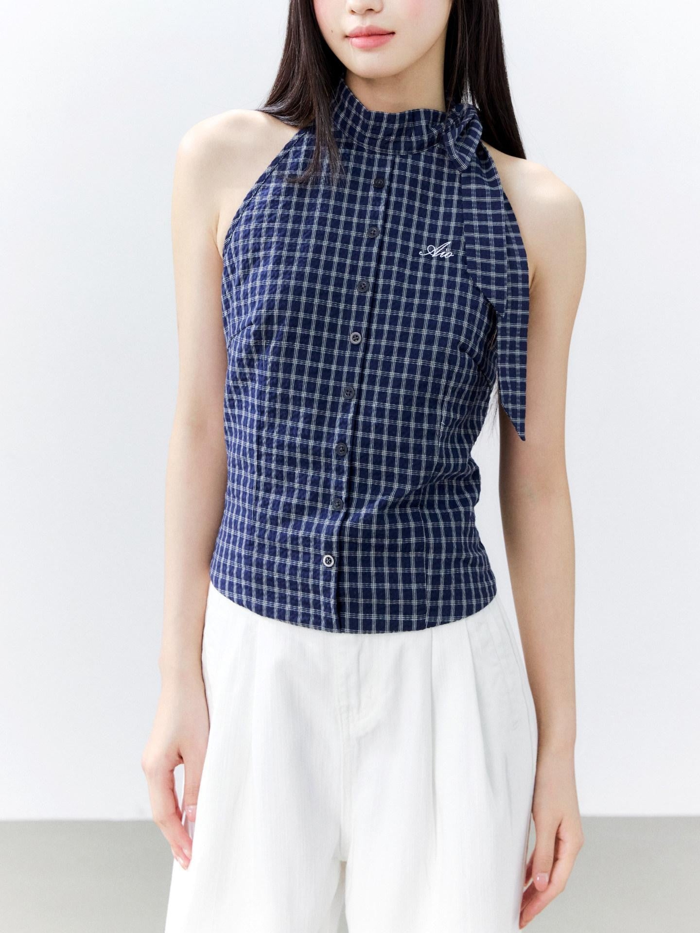 Hypoekai Plaid Tie Halter Neck Fitted Sleeveless Shirt Women's Halter Tops