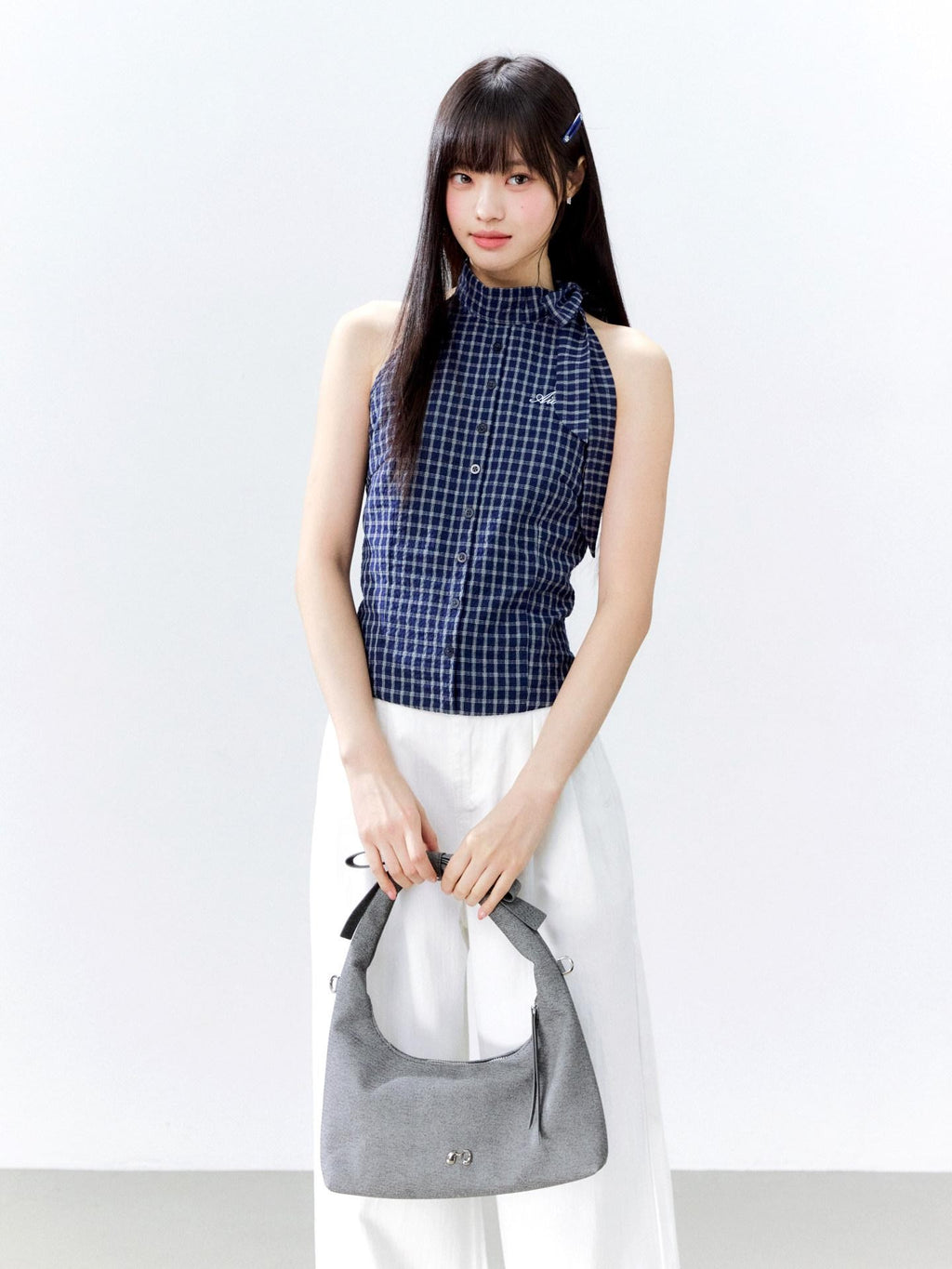 Hypoekai Plaid Tie Halter Neck Fitted Sleeveless Shirt Women's Halter Tops
