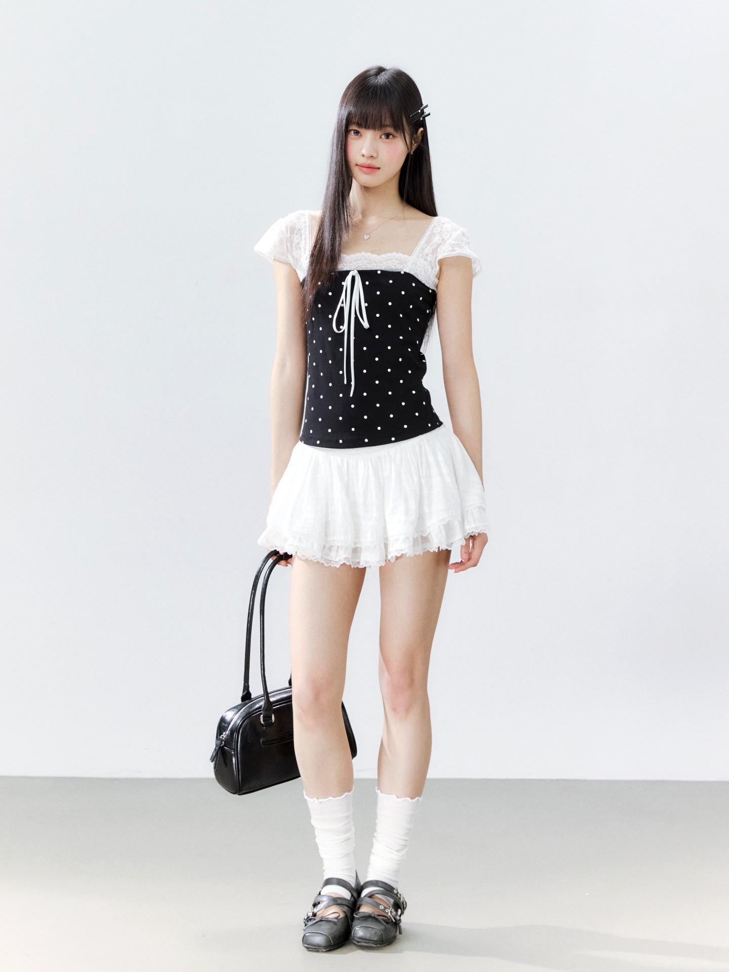Hypoekai Polka Dot Lace Trim Design Slim Fit Women's Short Sleeve T-shirts