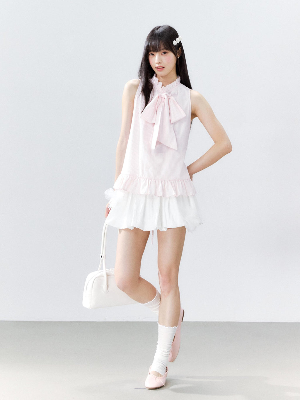 Hypoekai Retro Striped Lace Trim Flowing Ribbon Bow Long Collar Women's Tank Tops