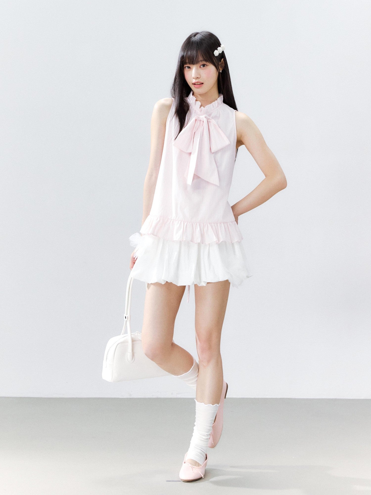 Hypoekai Retro Striped Lace Trim Flowing Ribbon Bow Long Collar Women's Tank Tops