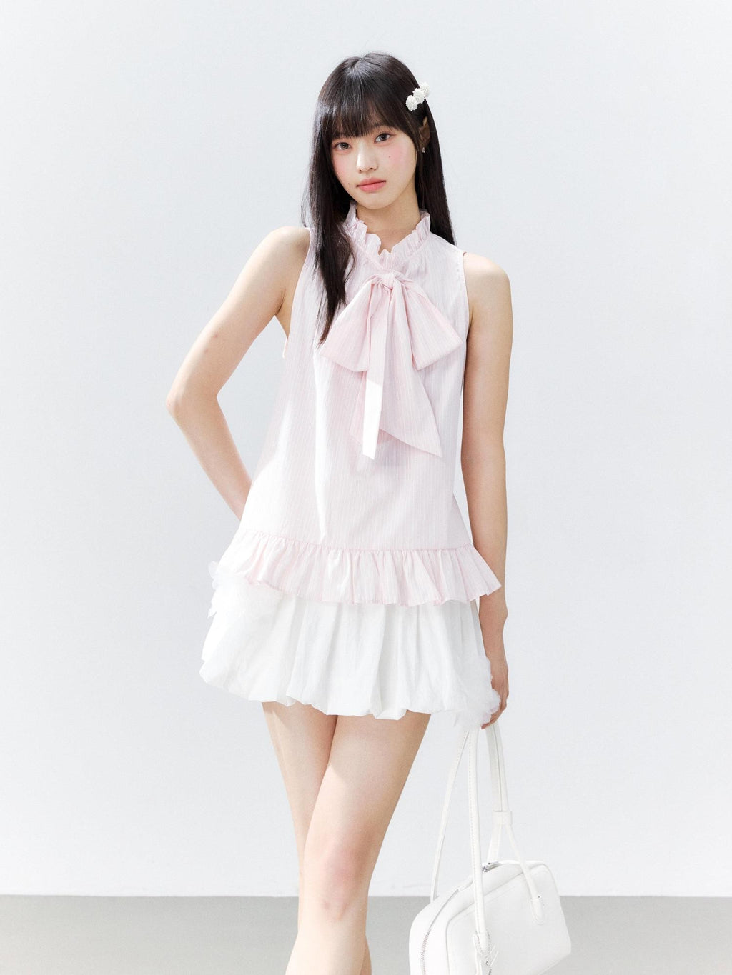 Hypoekai Retro Striped Lace Trim Flowing Ribbon Bow Long Collar Women's Tank Tops