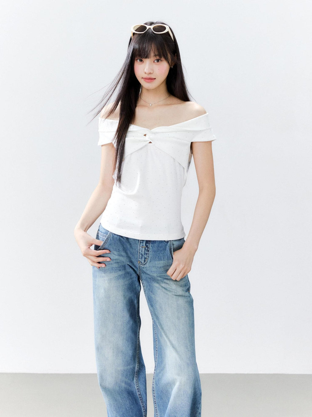 Hypoekai Rhinestone Off Shoulder Slim Fit Women's Short Sleeve T-shirts